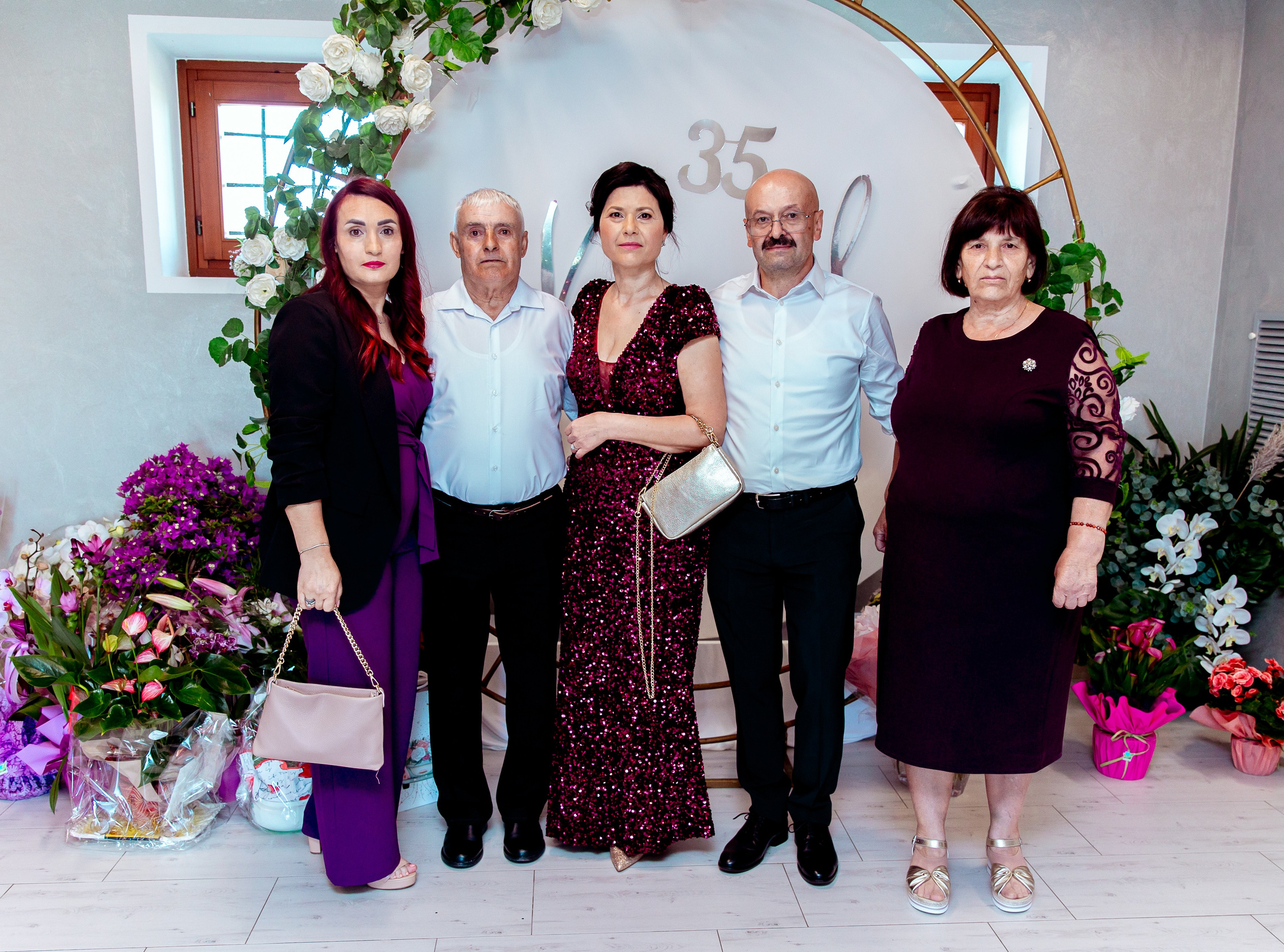 Valentina e Sergio 35 anni di matrimonio. Luci e Capricci Photography