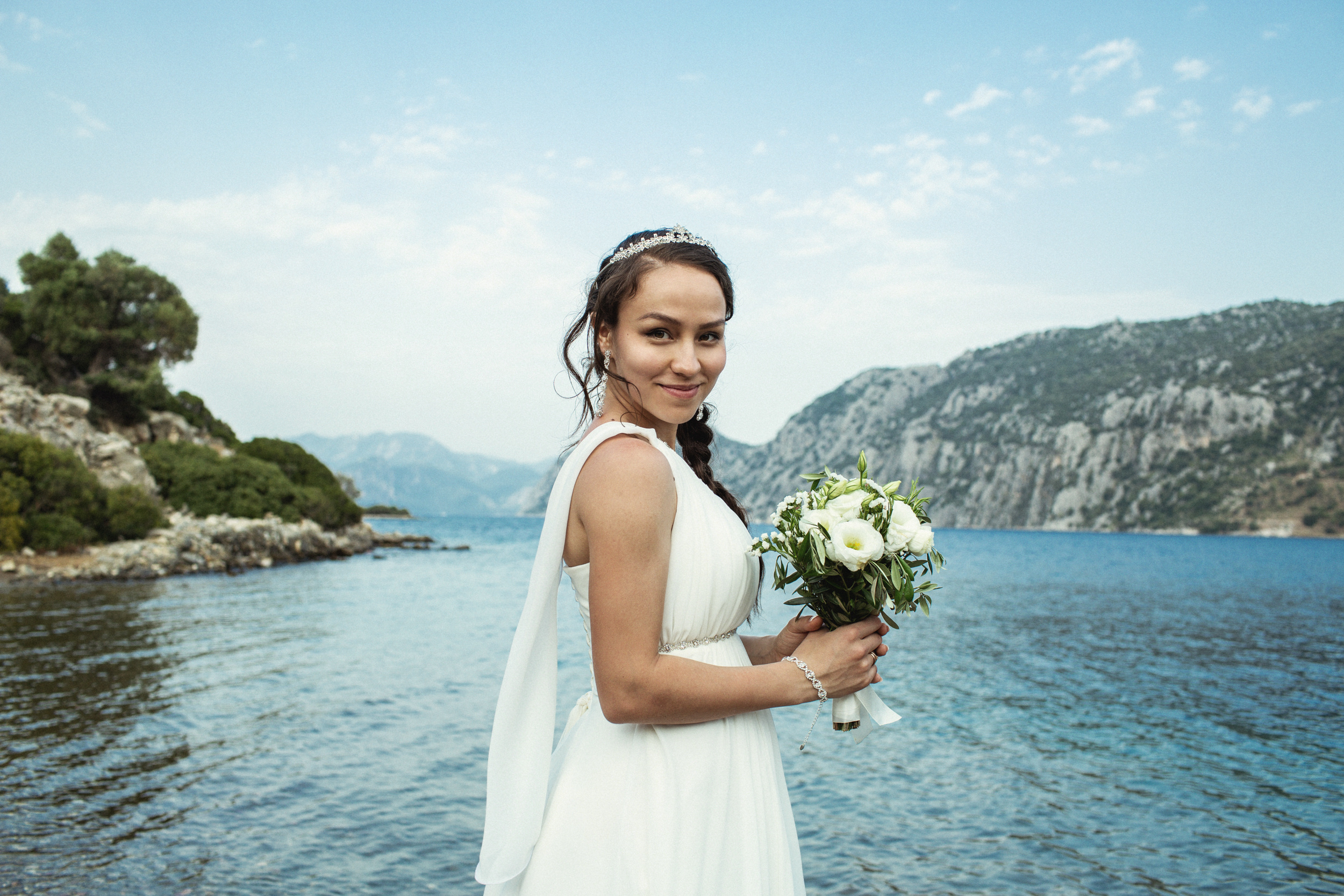 Symbolic wedding on the island of Kemeria. Julia Ganch I Fashion Wedding Photography I Cappadocia Turkey
