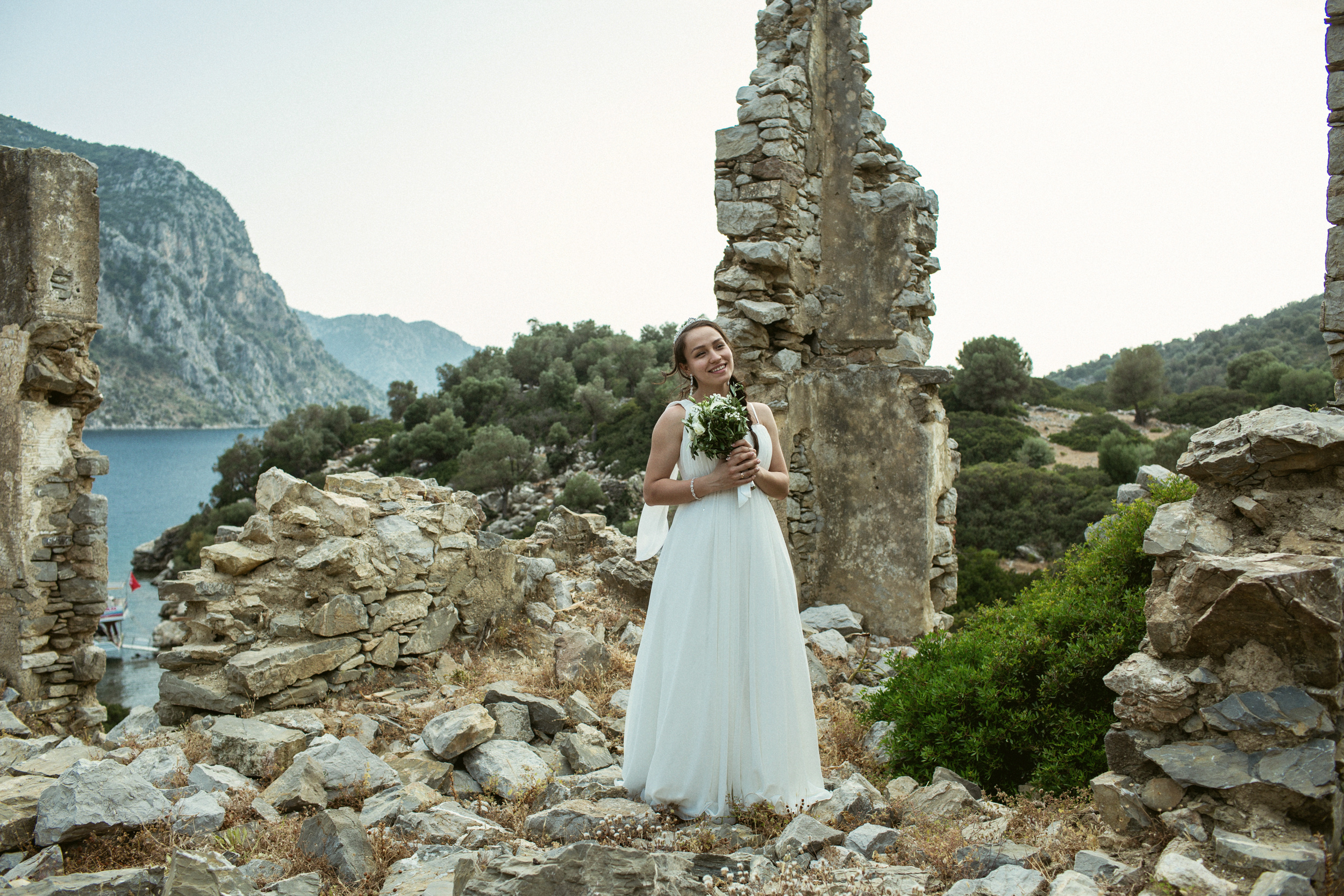 Symbolic wedding on the island of Kemeria. Julia Ganch I Fashion Wedding Photography I Cappadocia Turkey