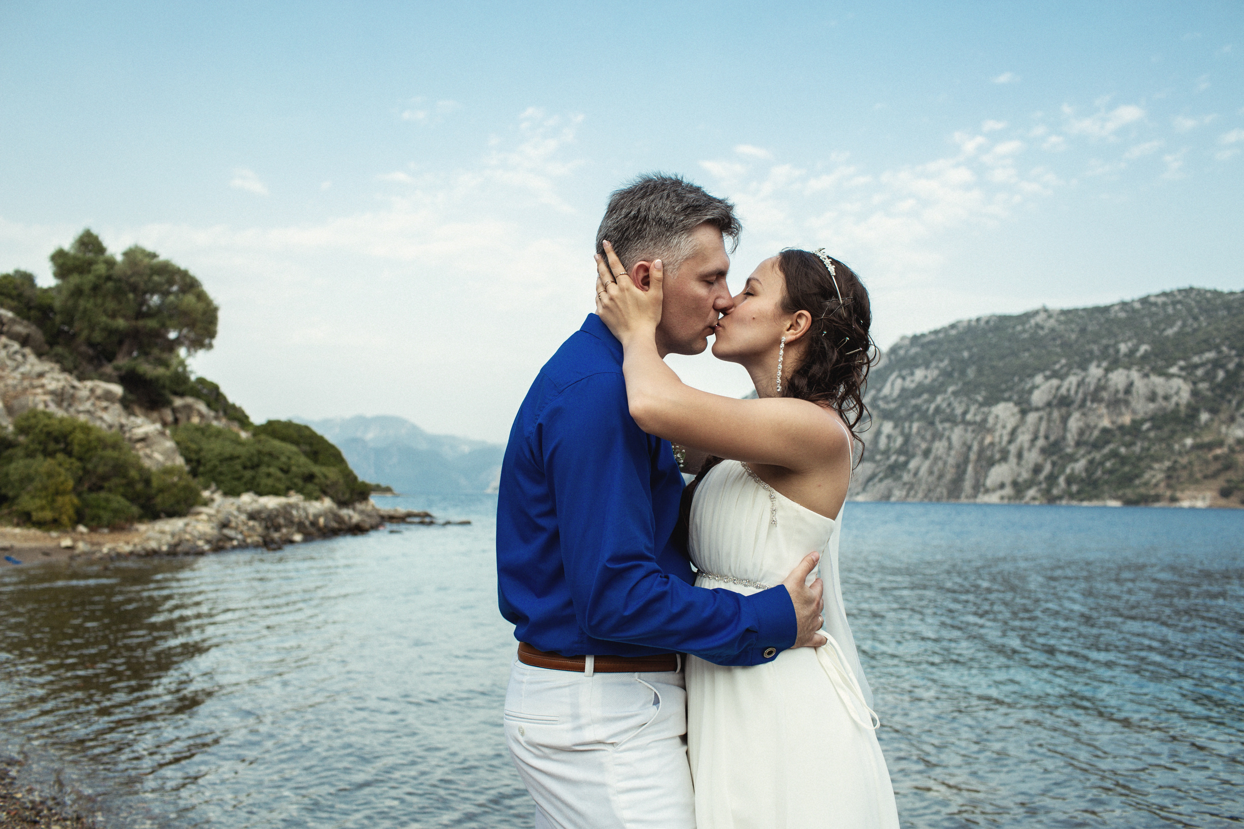 Symbolic wedding on the island of Kemeria. Julia Ganch I Fashion Wedding Photography I Cappadocia Turkey