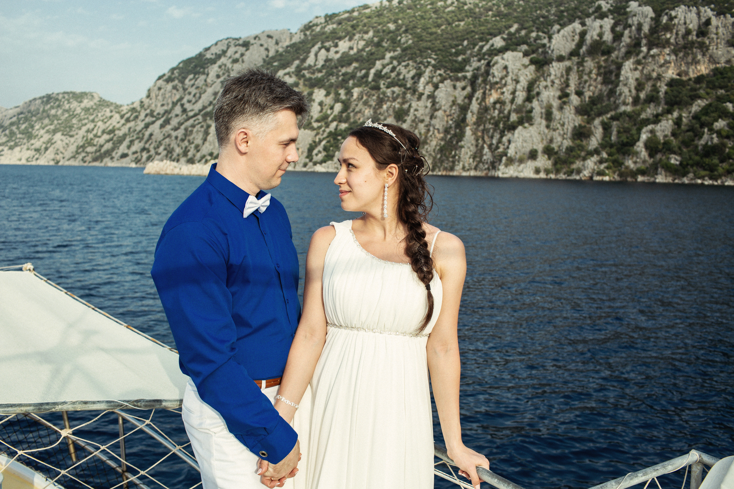Symbolic wedding on the island of Kemeria. Julia Ganch I Fashion Wedding Photography I Cappadocia Turkey