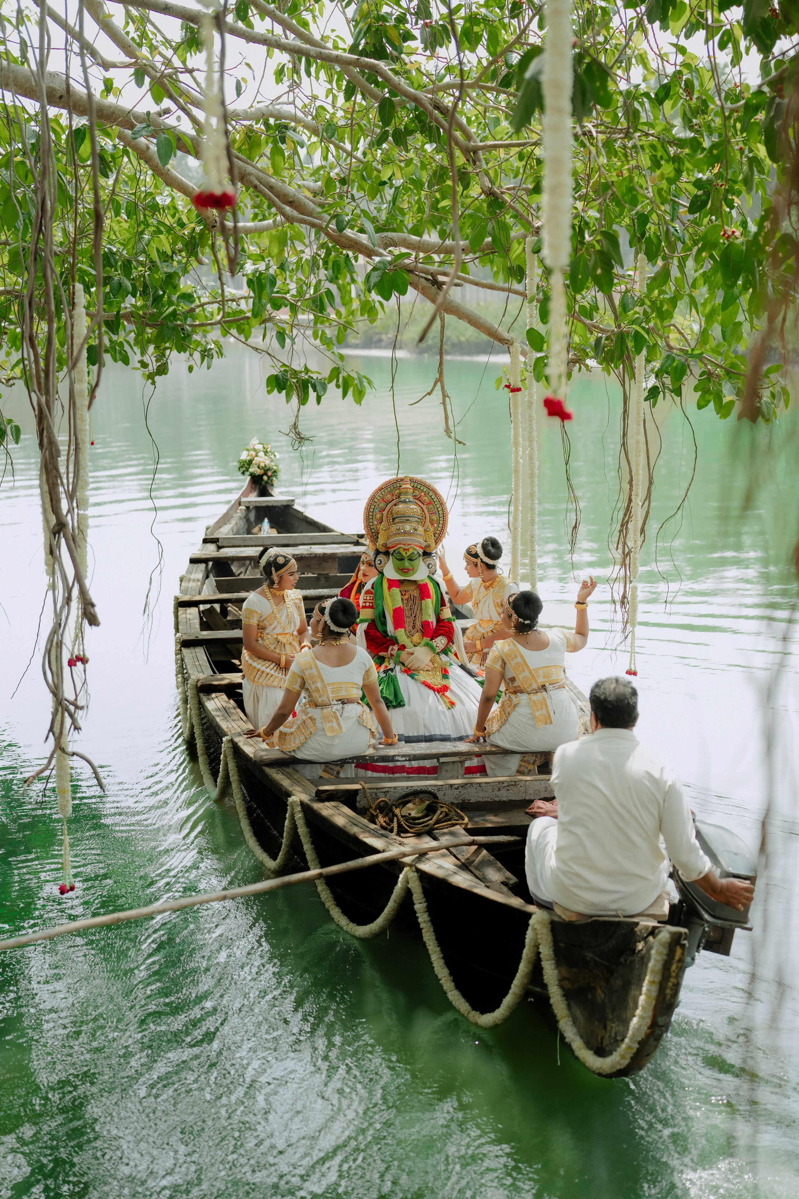 INTIMATE WEDDING. SPOTLIGHTWEDDINGS.IN