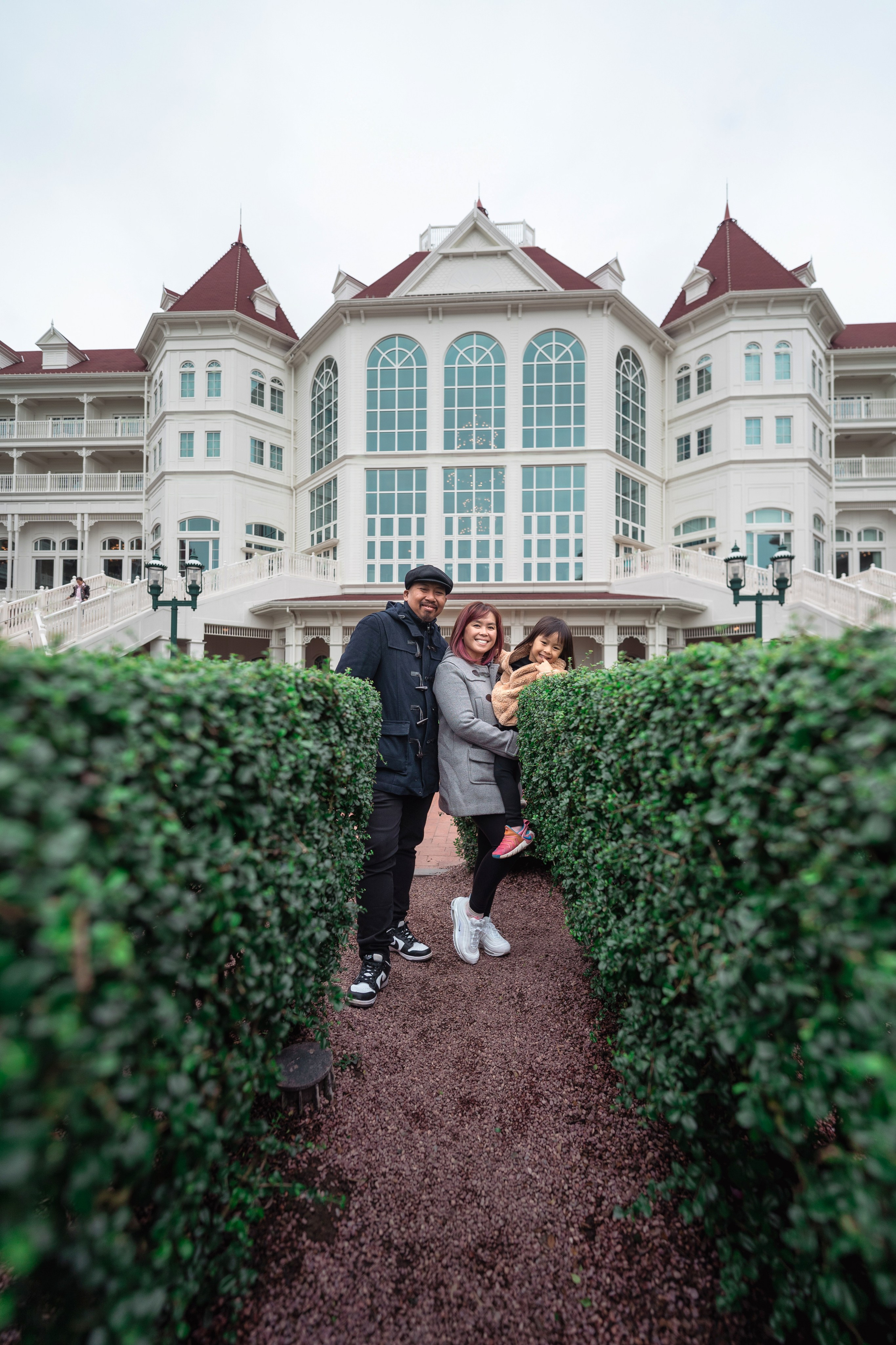 IVONY & BAYU | DISNEYLAND HOTEL. PHOTOGRAPHER IN HONG KONG (WEDDING, FASHION, FAMILY, EVENTS)