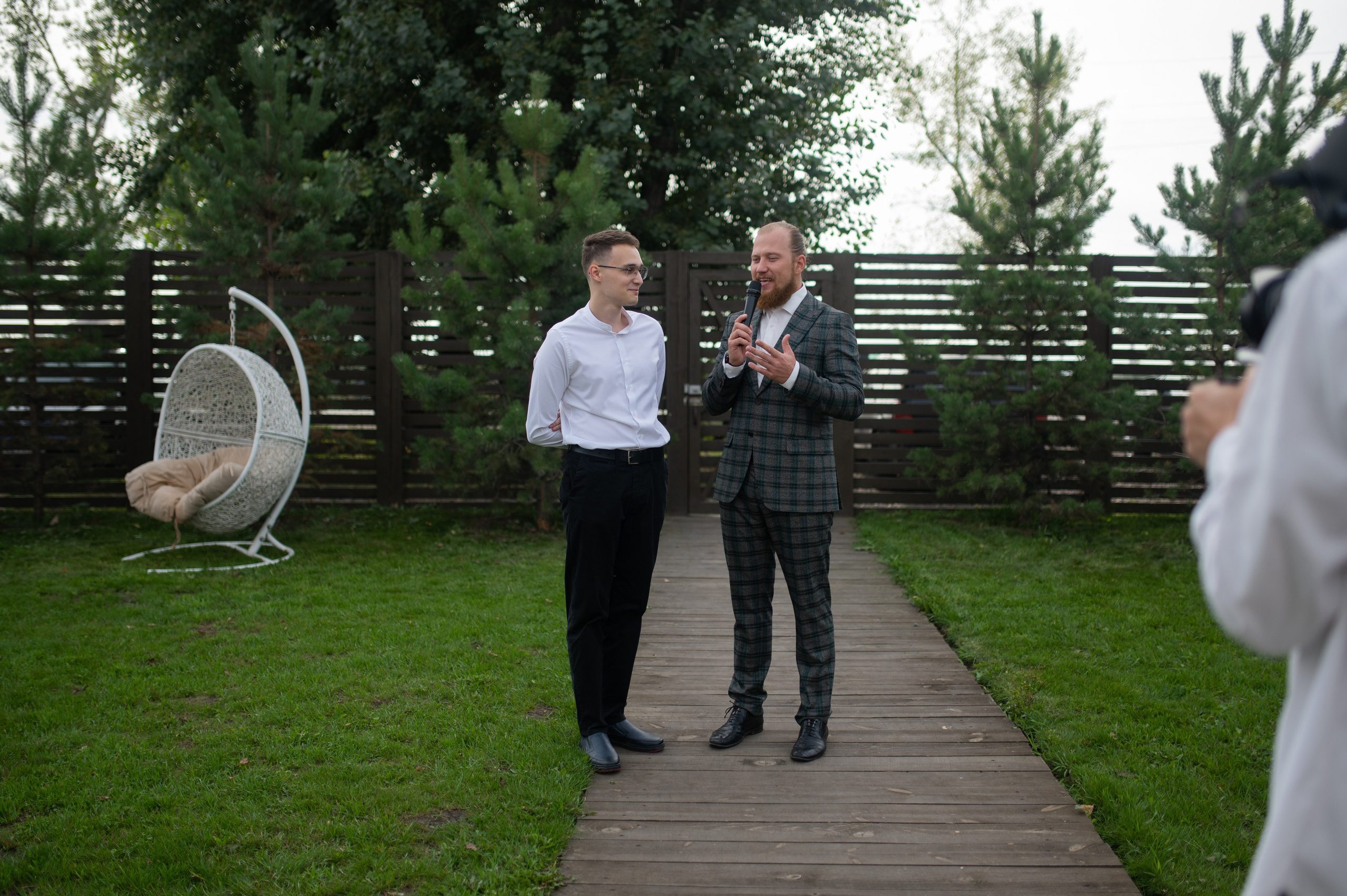 Together is better. Wedding and commercial photographer