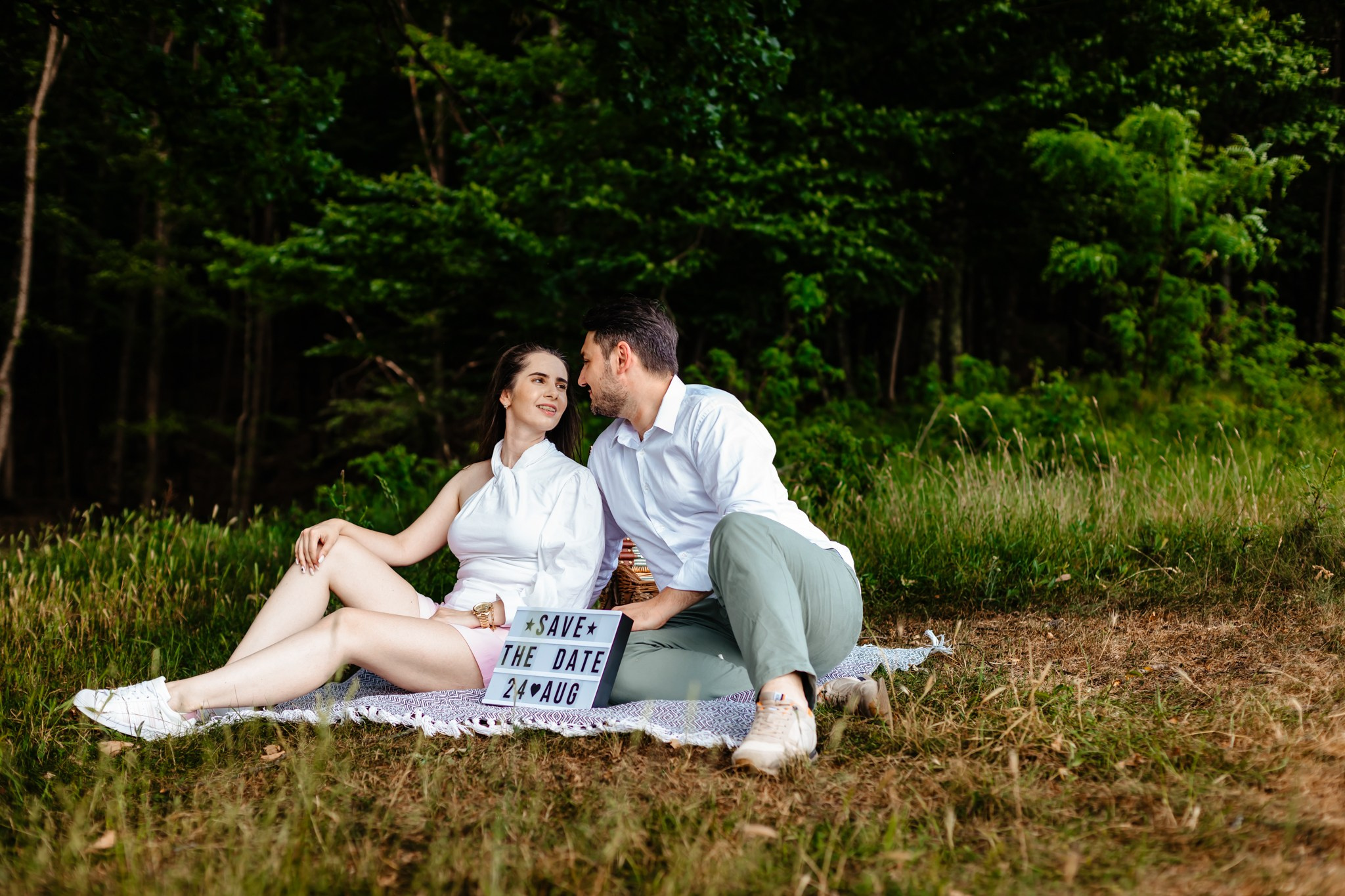 Elena & Bogdan - Save The Date - Pitești. Fotograf Profesionist Pitesti-Bucuresti| Mircea Seinea