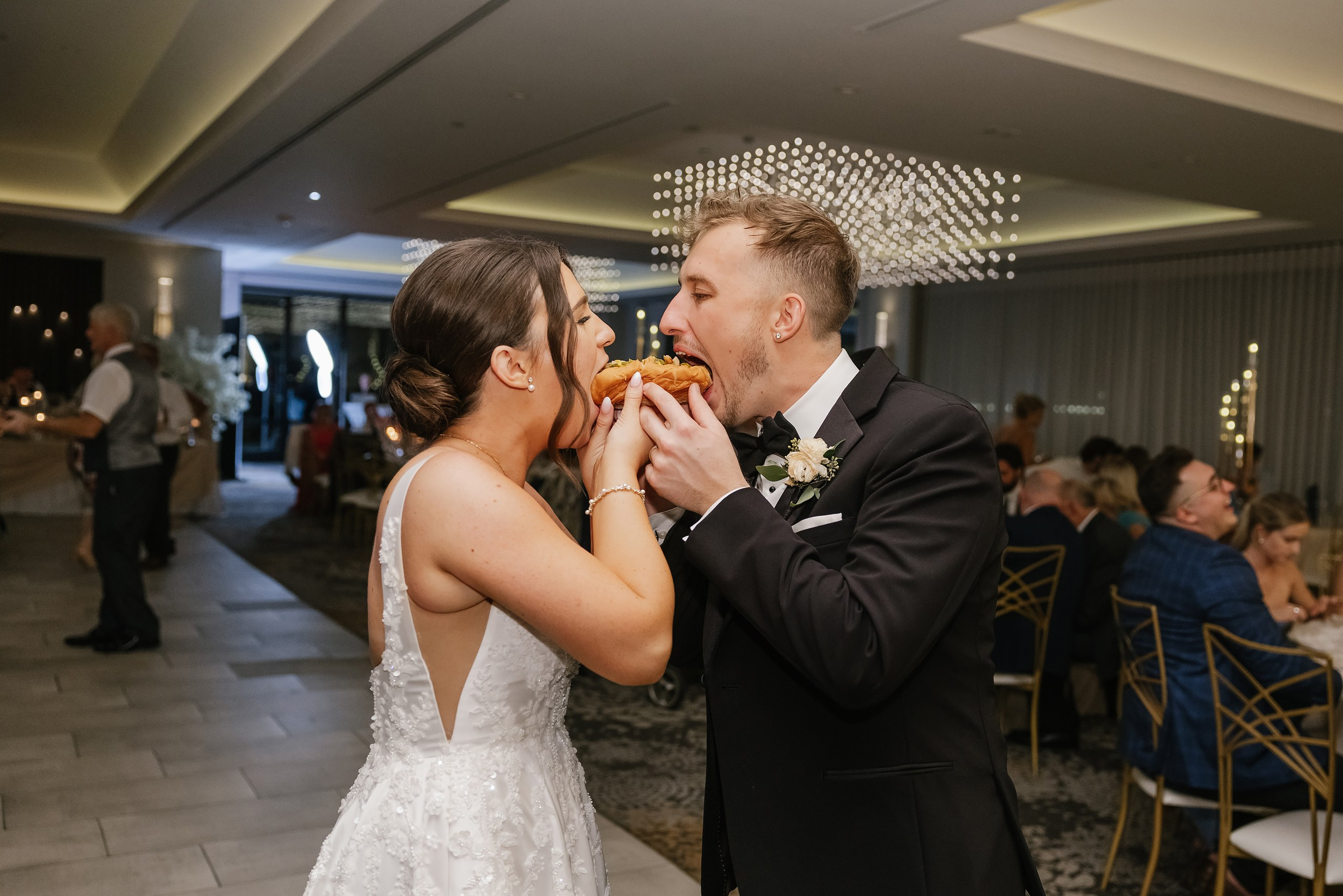 09.06.2025 Wedding. Wedding family event photographer in Chicago Nick Yushevich