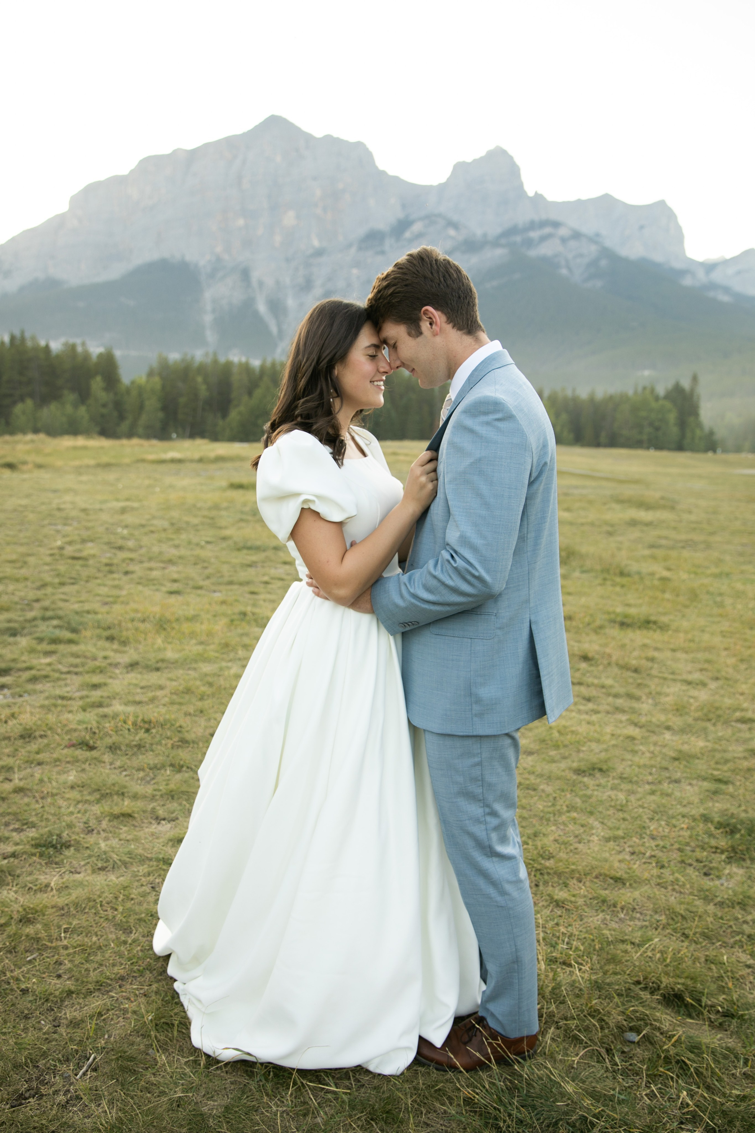 Charity and Josh Wedding — Canmore. Fotografía accesible en Calgary