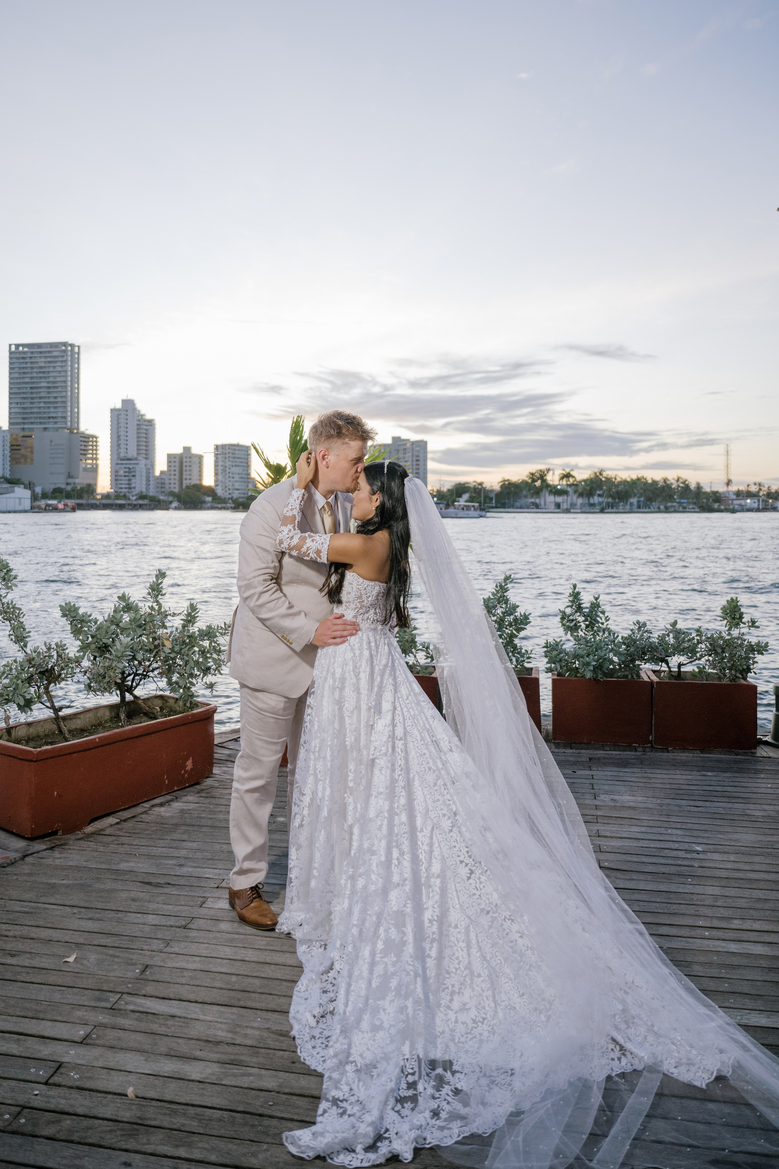 GALLERY 4. Reginofoto fotógrafo de bodas y eventos sociales en cartagena Colombia
