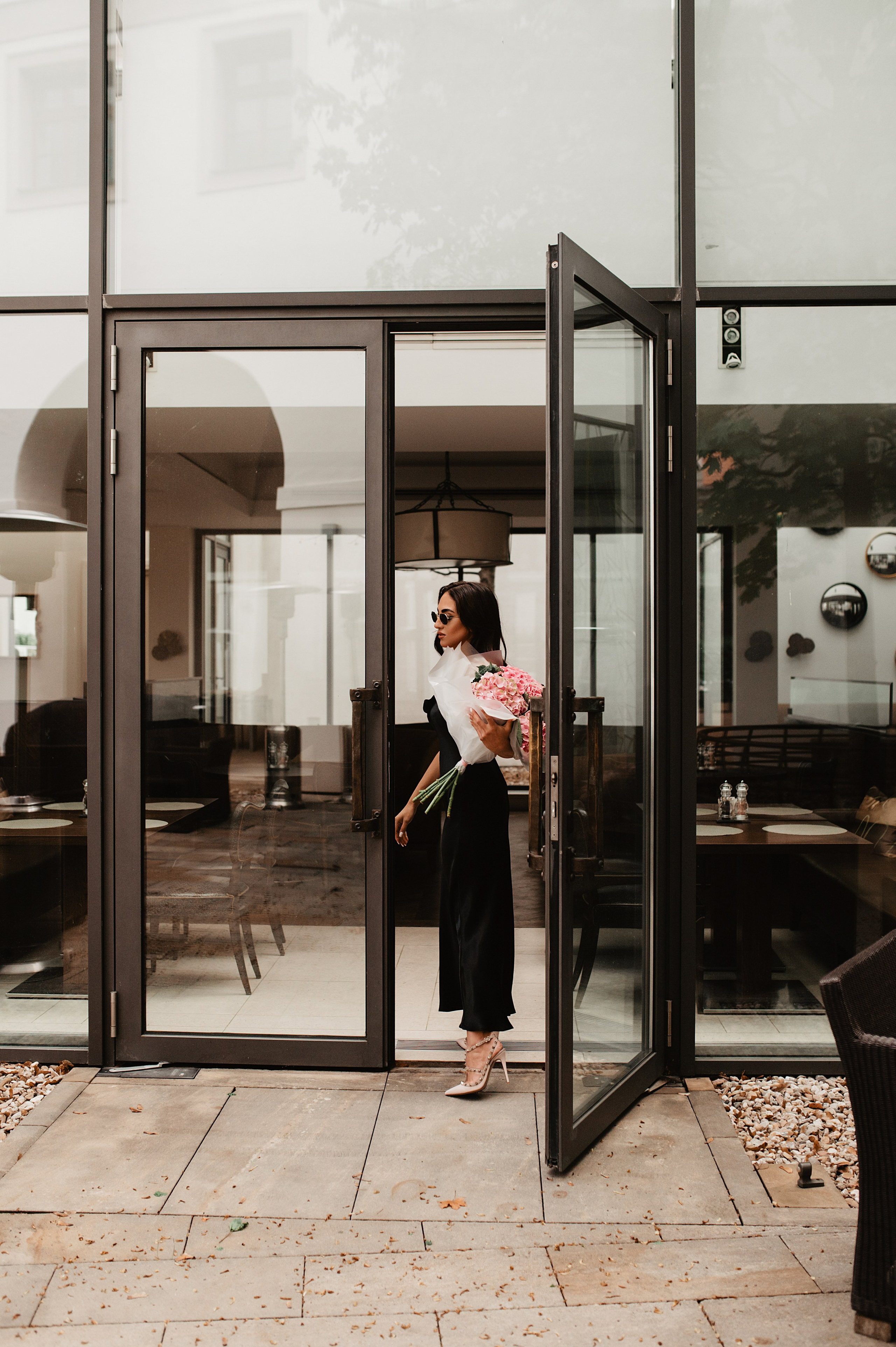 Nairi&ari. ANNA-MARIA PHOTO CONTENT CREATOR — photographer, aesthete, artist, and visual expert for Instagram in Prague