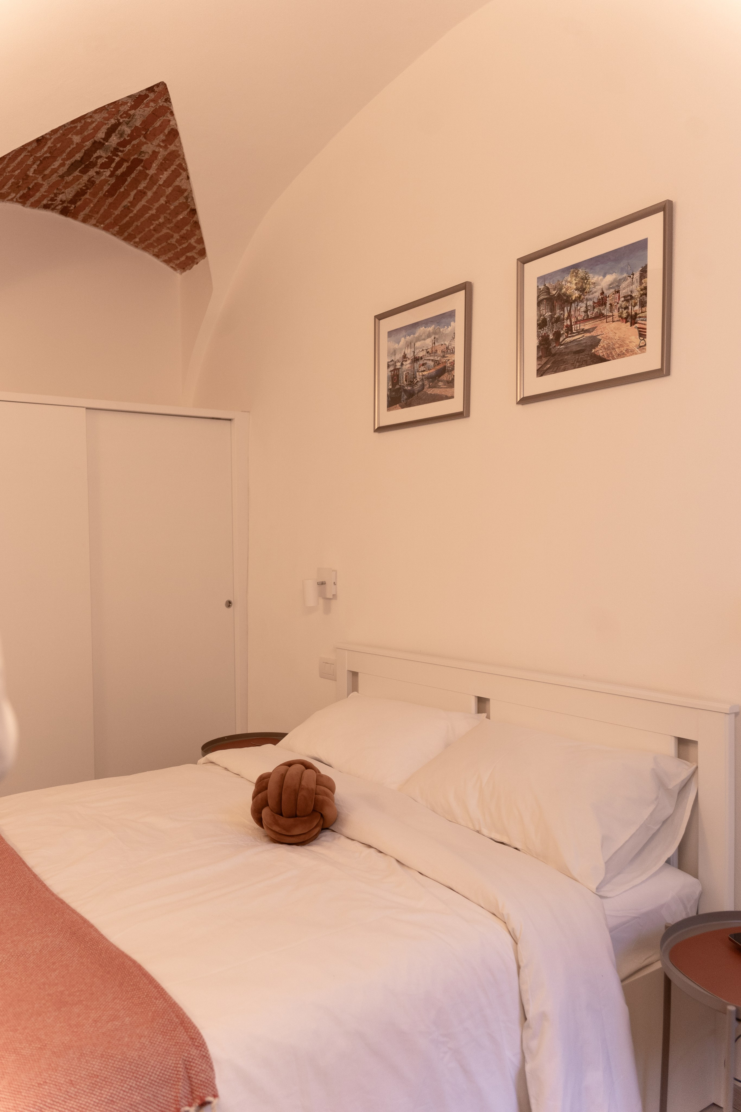 Lake Maggiore apartment. PHOTOGRAPHER IN ITALY