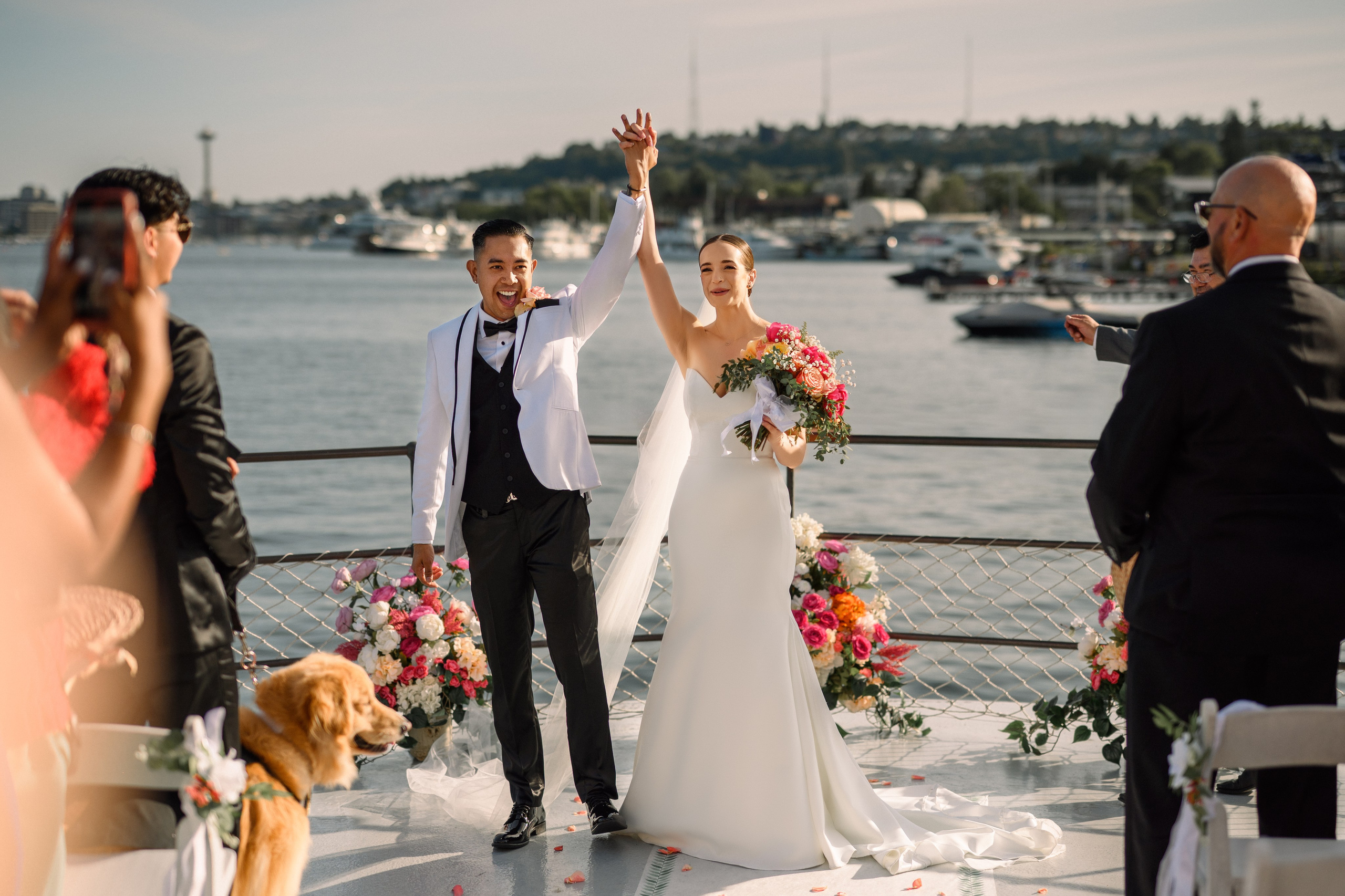 Weddings. Wedding & family photography in Seattle area. Helen Michelle photographer