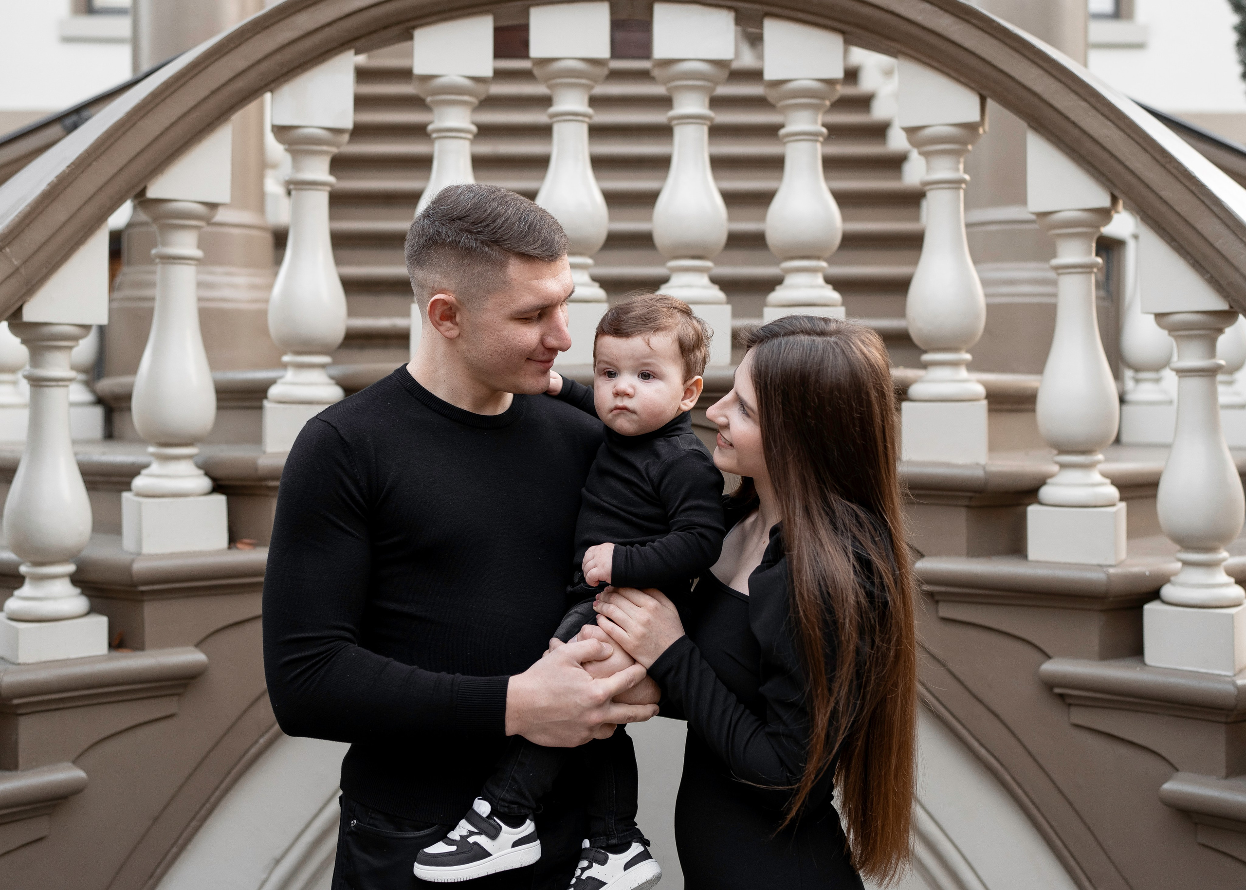 Artem, Nadia & Elisha. Family photographer in Sacramento | Sofia Pavenko