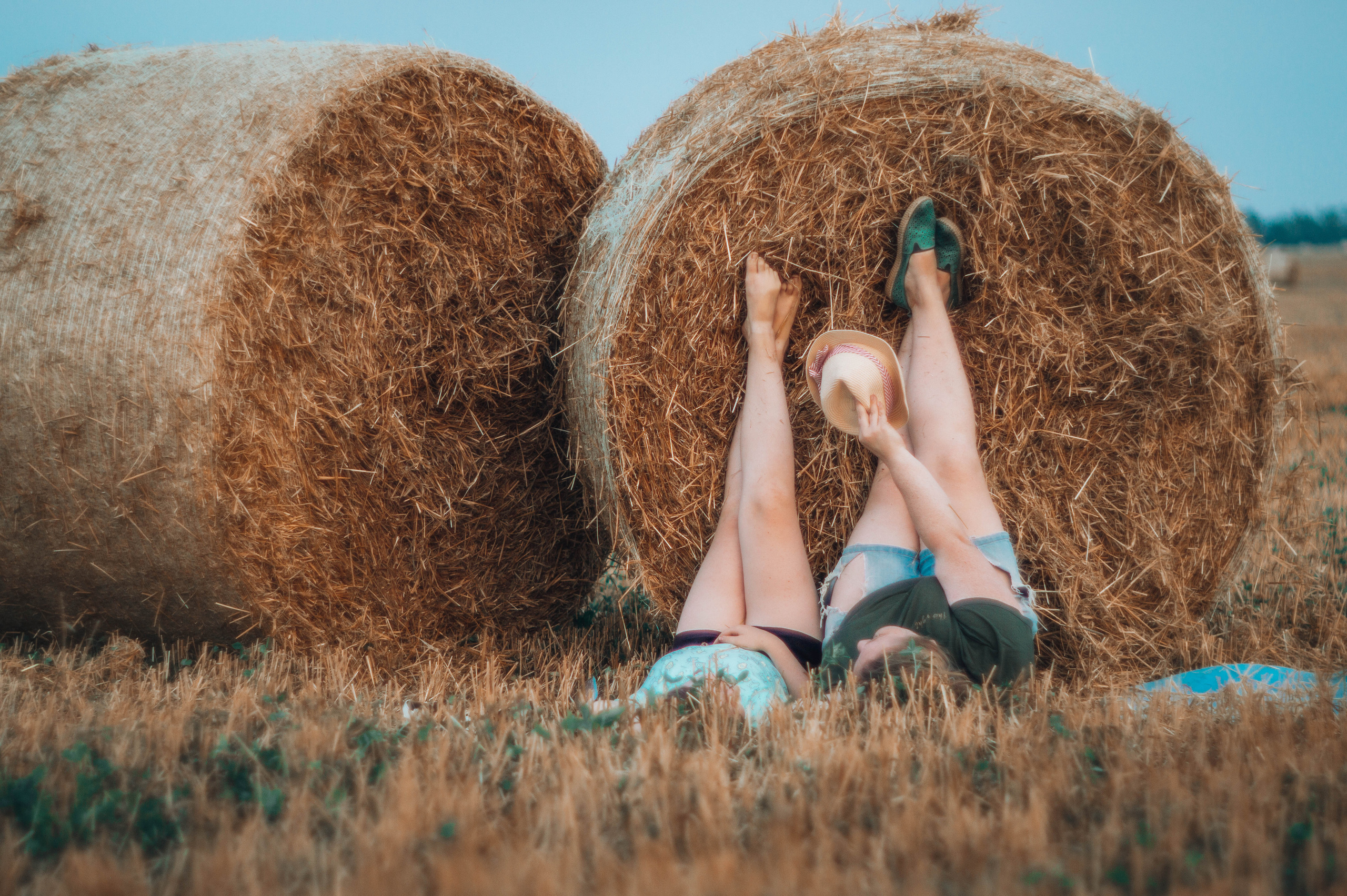 В стогах. Анастасия Благова — Твой фотограф в Малаге 🇪🇸