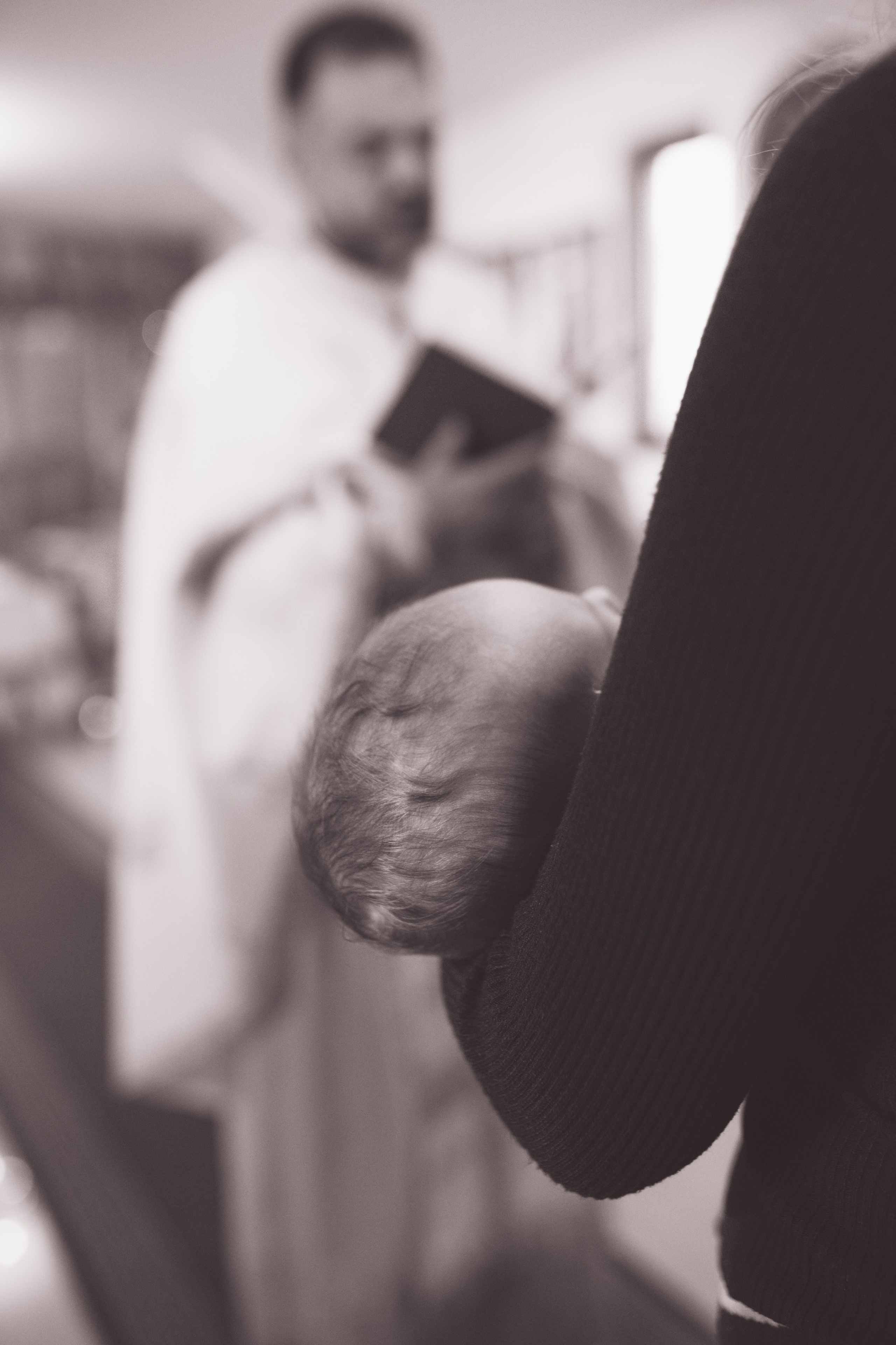 Fotografie de Eveniment Brașov: Povești Vizuale | Mădălina Beda. Madalina Beda- Artist vizual, fotograf, doula la nastere, consultant babywearing Brasov si in toata tara