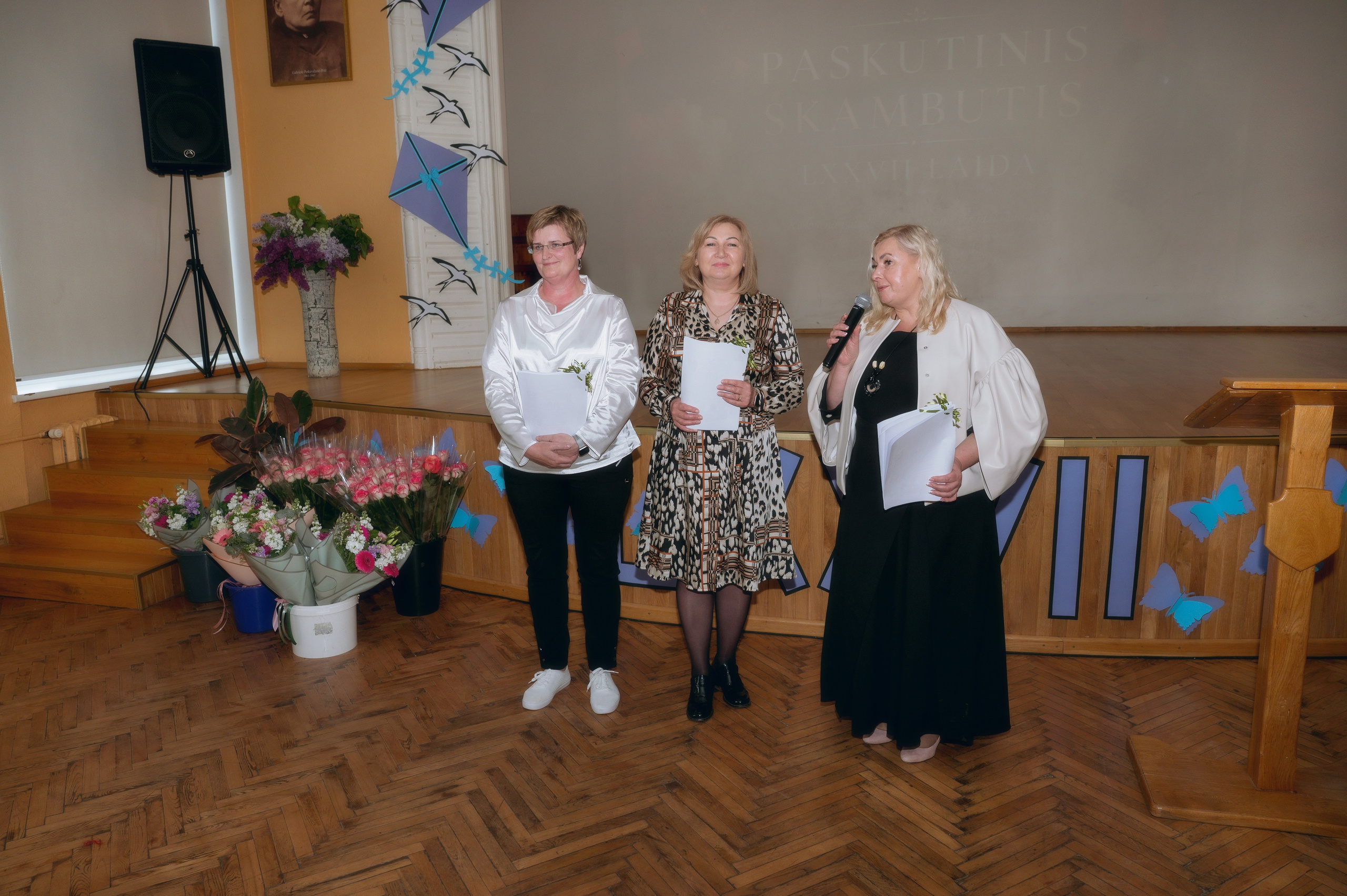 Paskutinis skambutis Joniškėlyje. Vestuvių fotografė Santa Jonuškė | Šiaulių apskritis, Panevėžio apskritis ir visa Lietuva