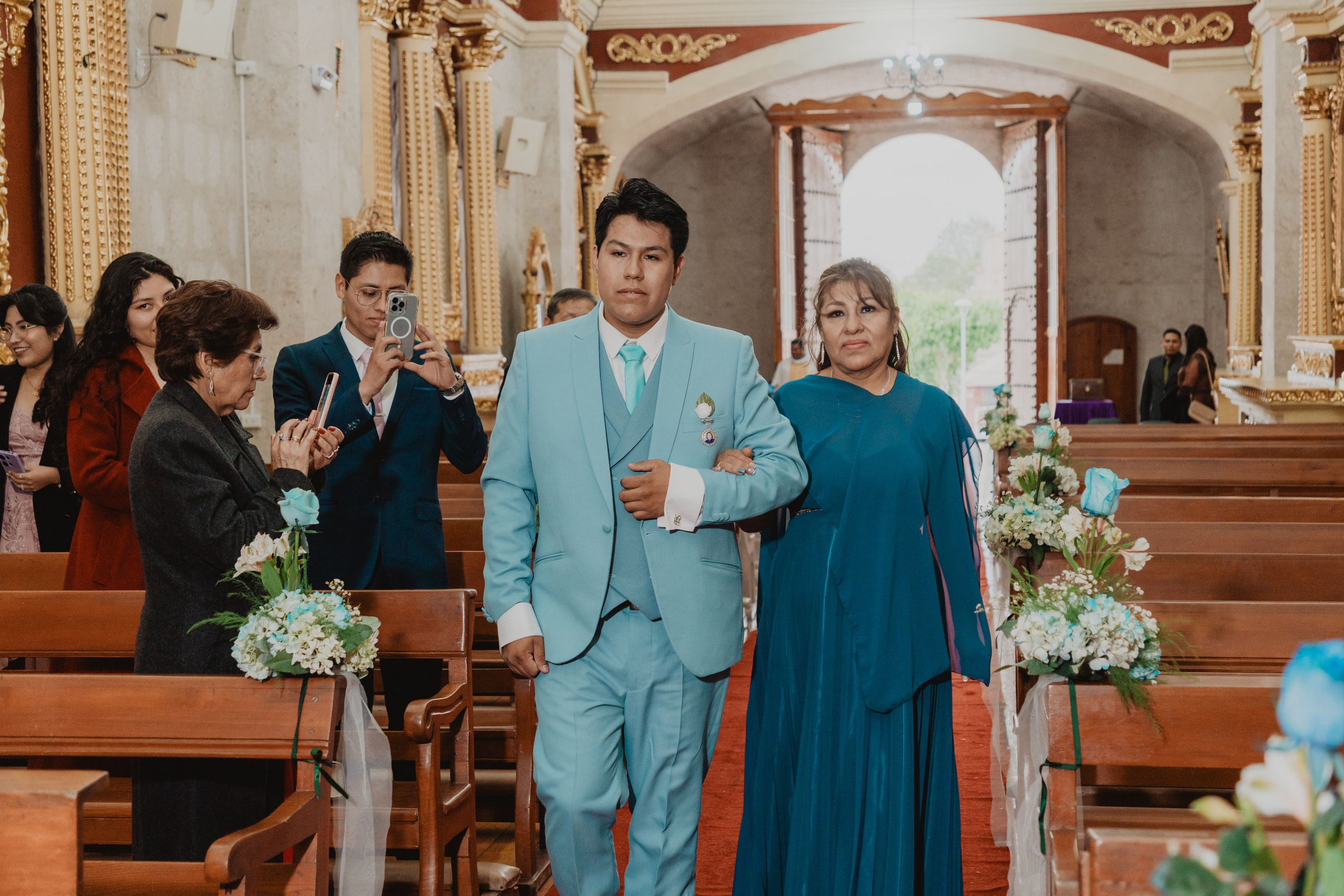 STEISY + EMMANUEL | BODA RELIGIOSA. Studio KVTA | Fotografía y Video de Bodas en Arequipa