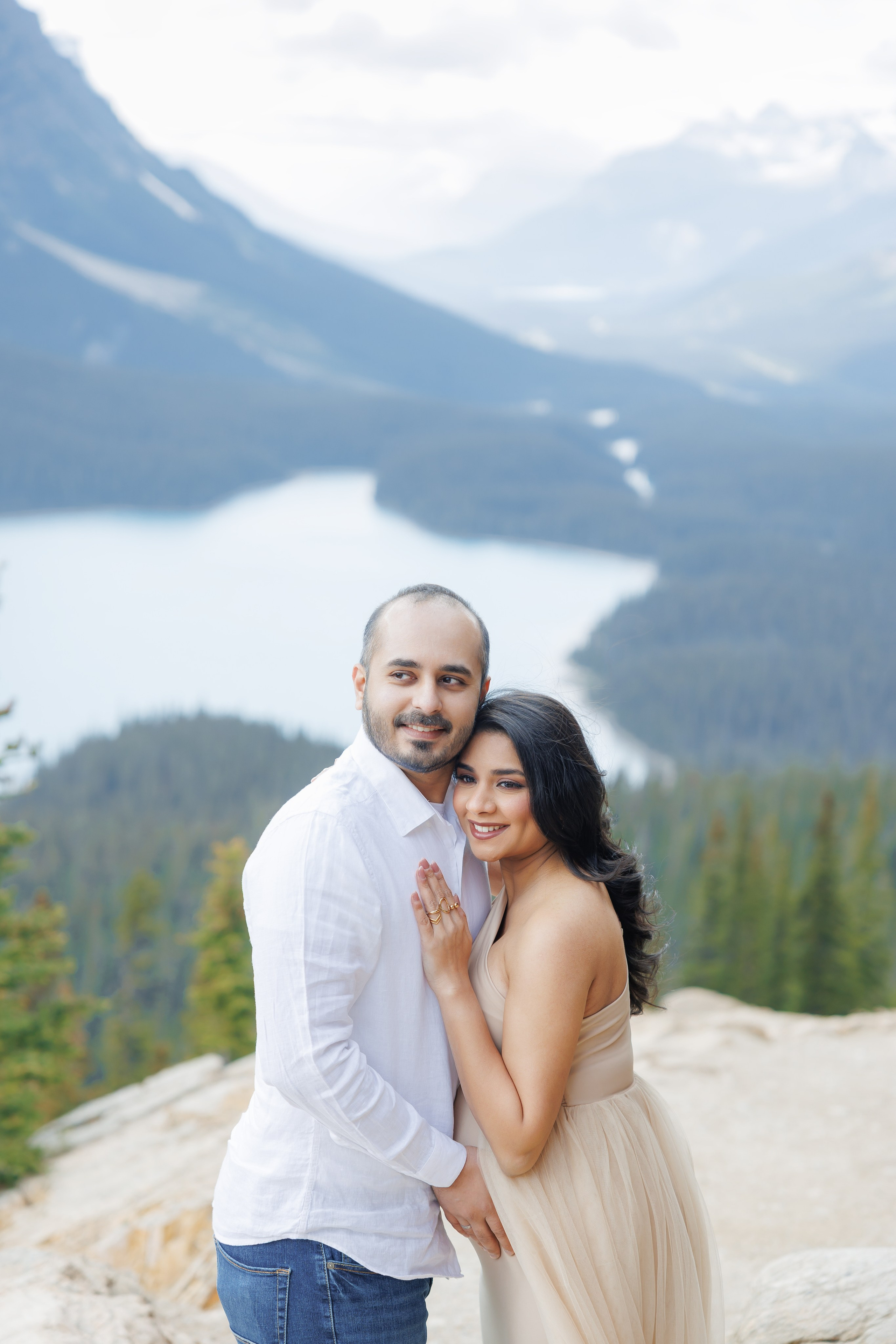 Mountain maternity shoot. Home