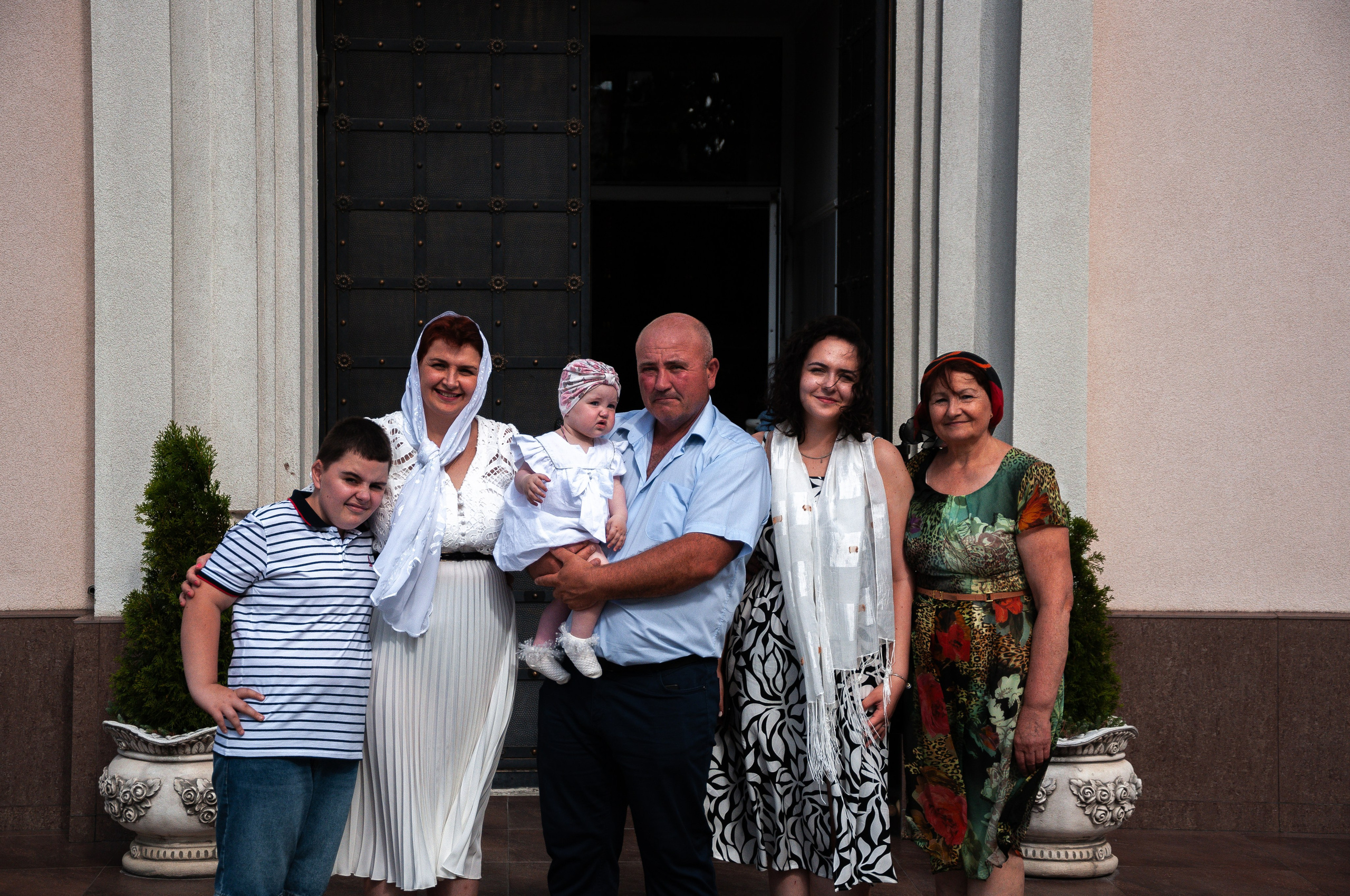 Sothie Baptize. Дизайнер и Фотограф в Кишинёве Бусуйок Станислав