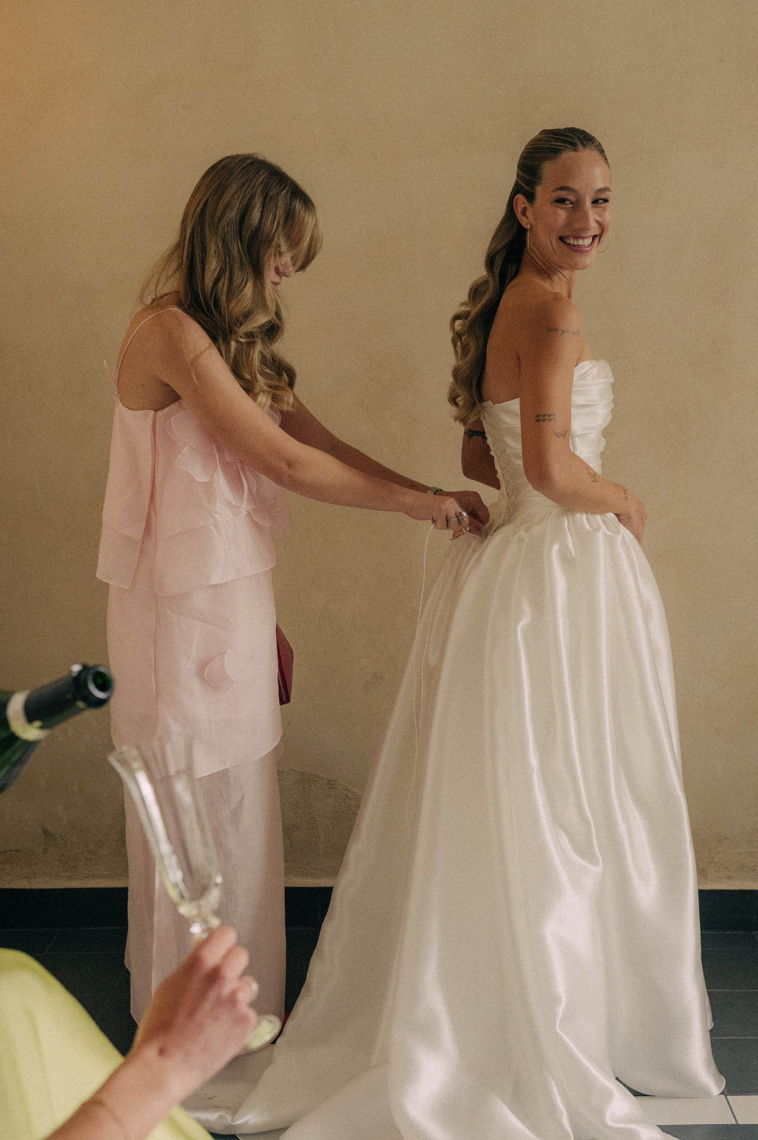 Paula and Tony. Wedding and commercial photographer