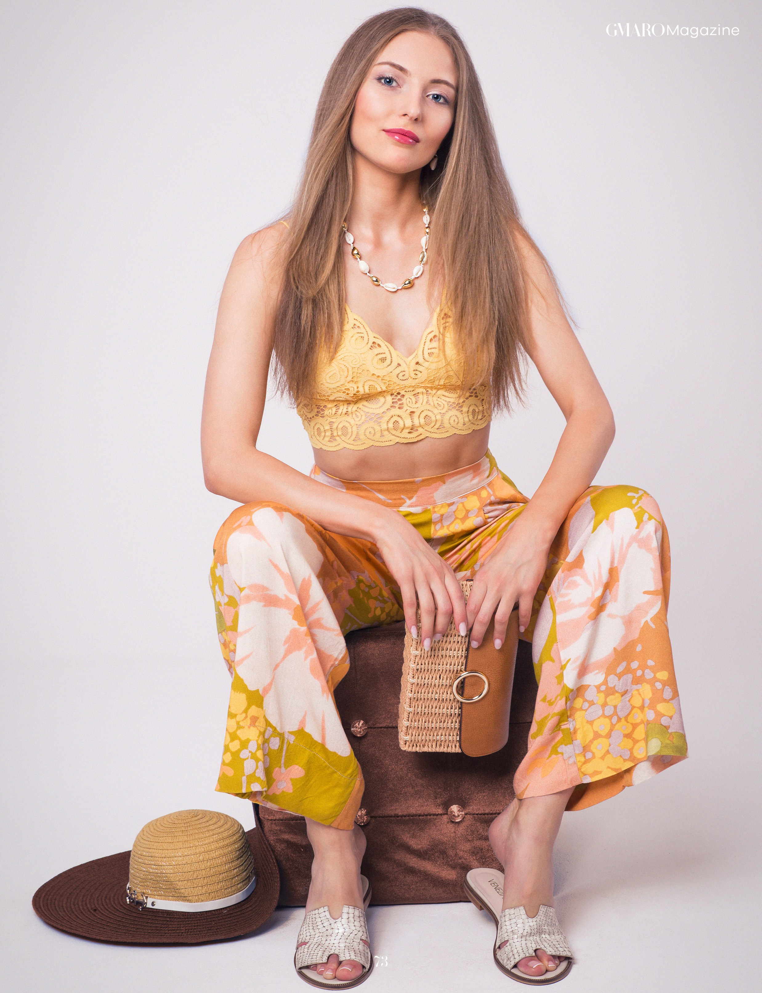 Press. Anna Chomicz
