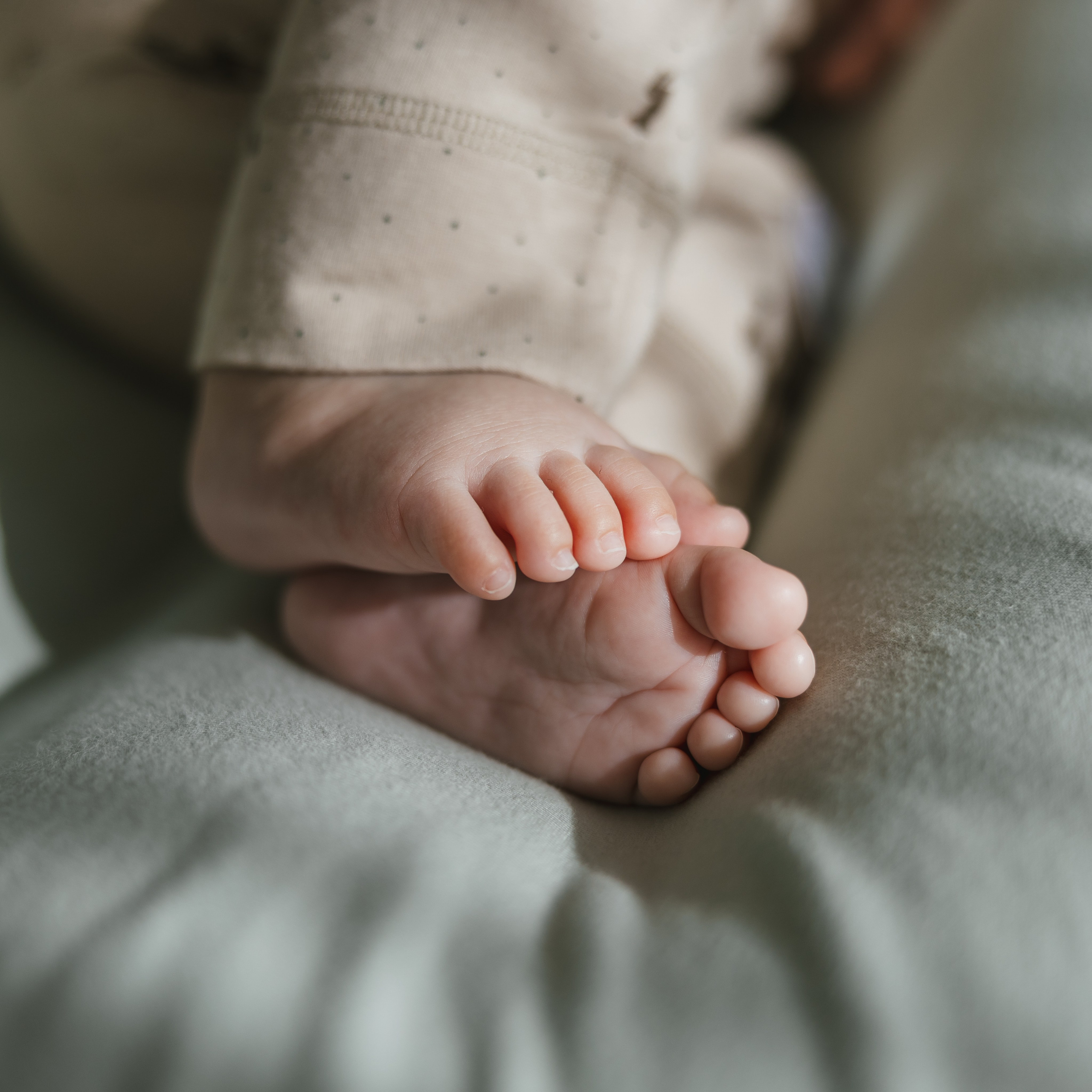 NewBorn photo shoot. Shanghai Family Photographer Dora