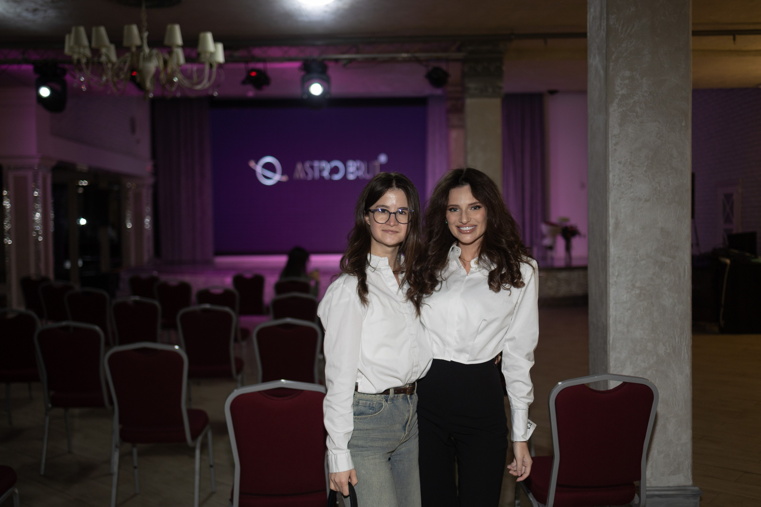 AstroBrut Conference. Wedding and family photographer