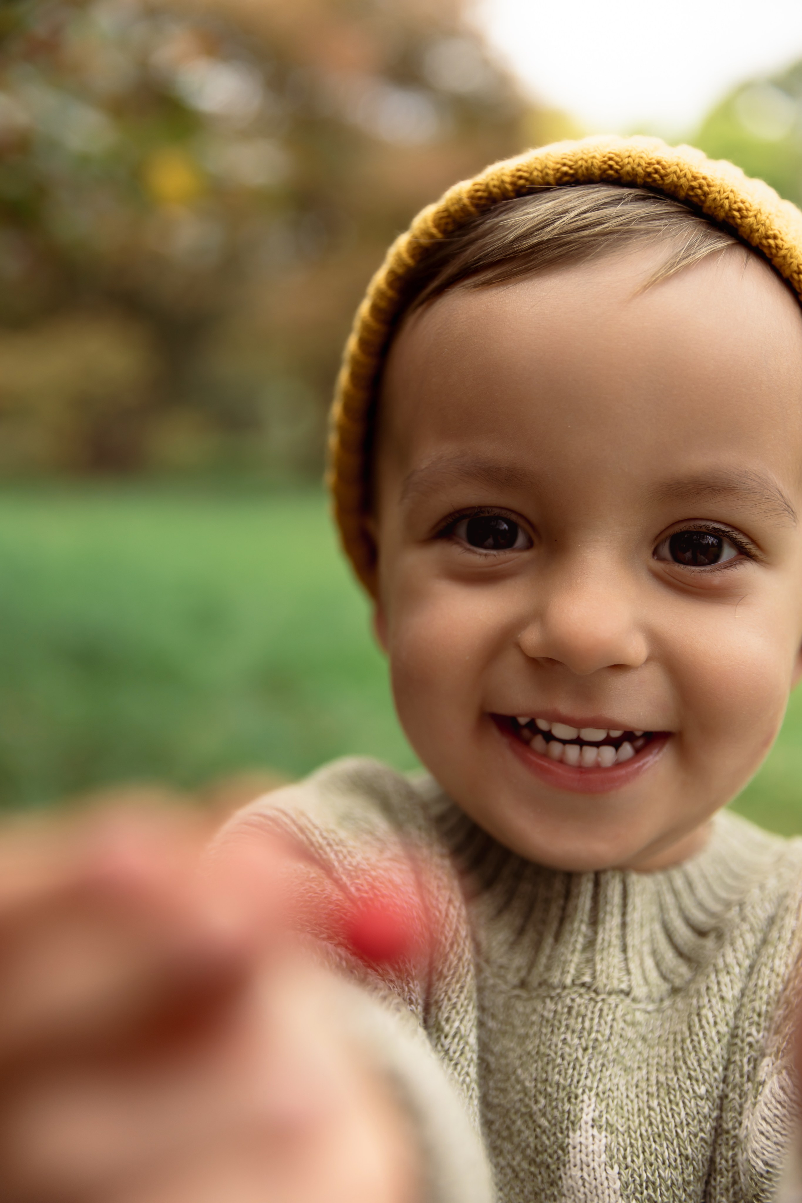Family walk in Kew Gardens. Daria V. Photography