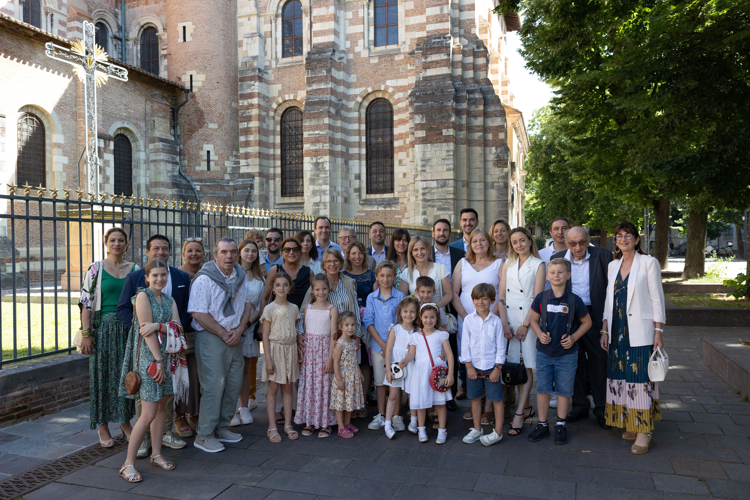 The Baptism of Diana in the Church of Saint-Sernin in Toulouse. Eugénie Smirnova — Photographe à Toulouse et dans le Sud-Ouest