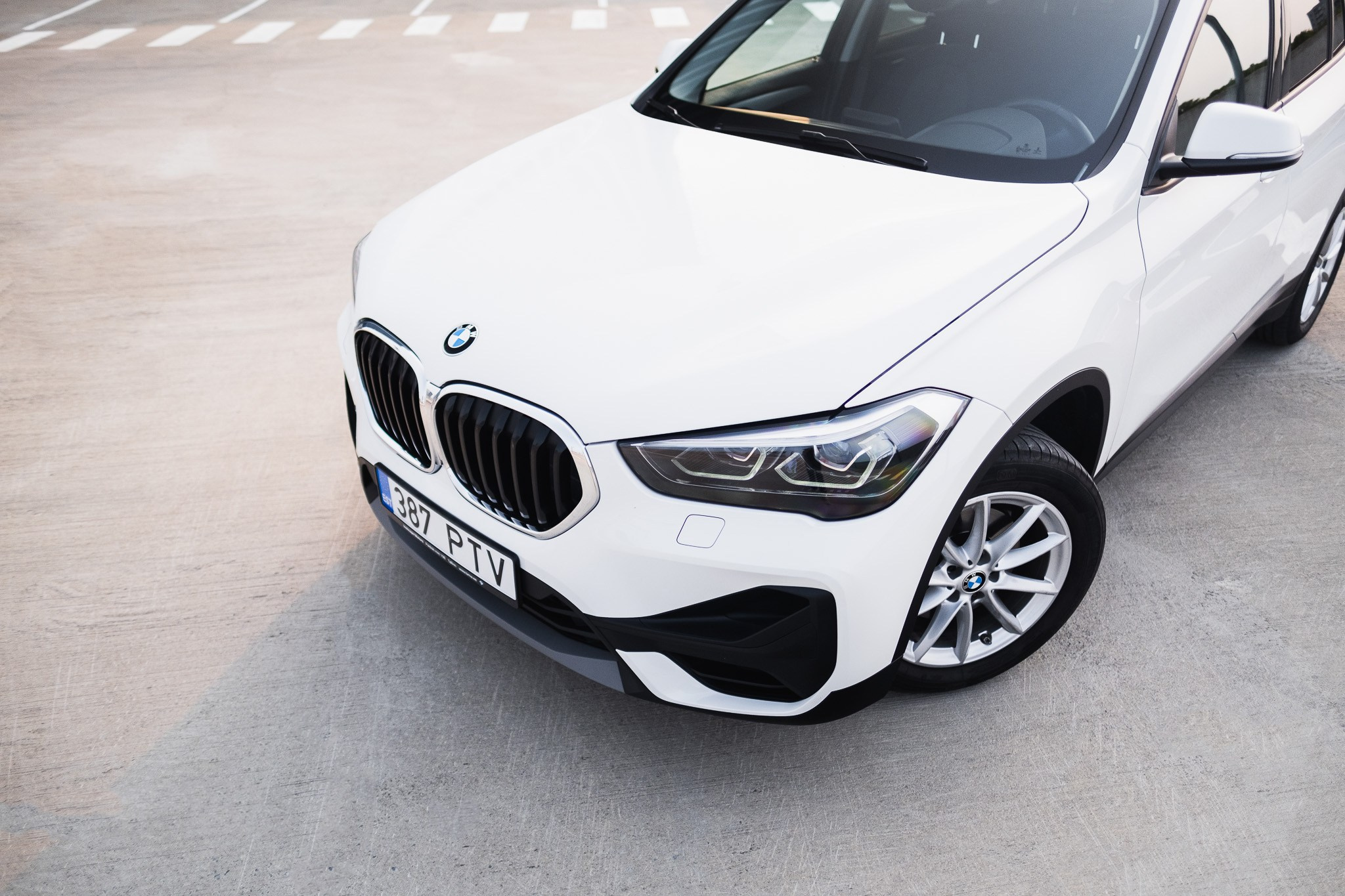 BMW X1. LOHA VISUALS — AUTOMOTIVE PHOTOGRAPHY