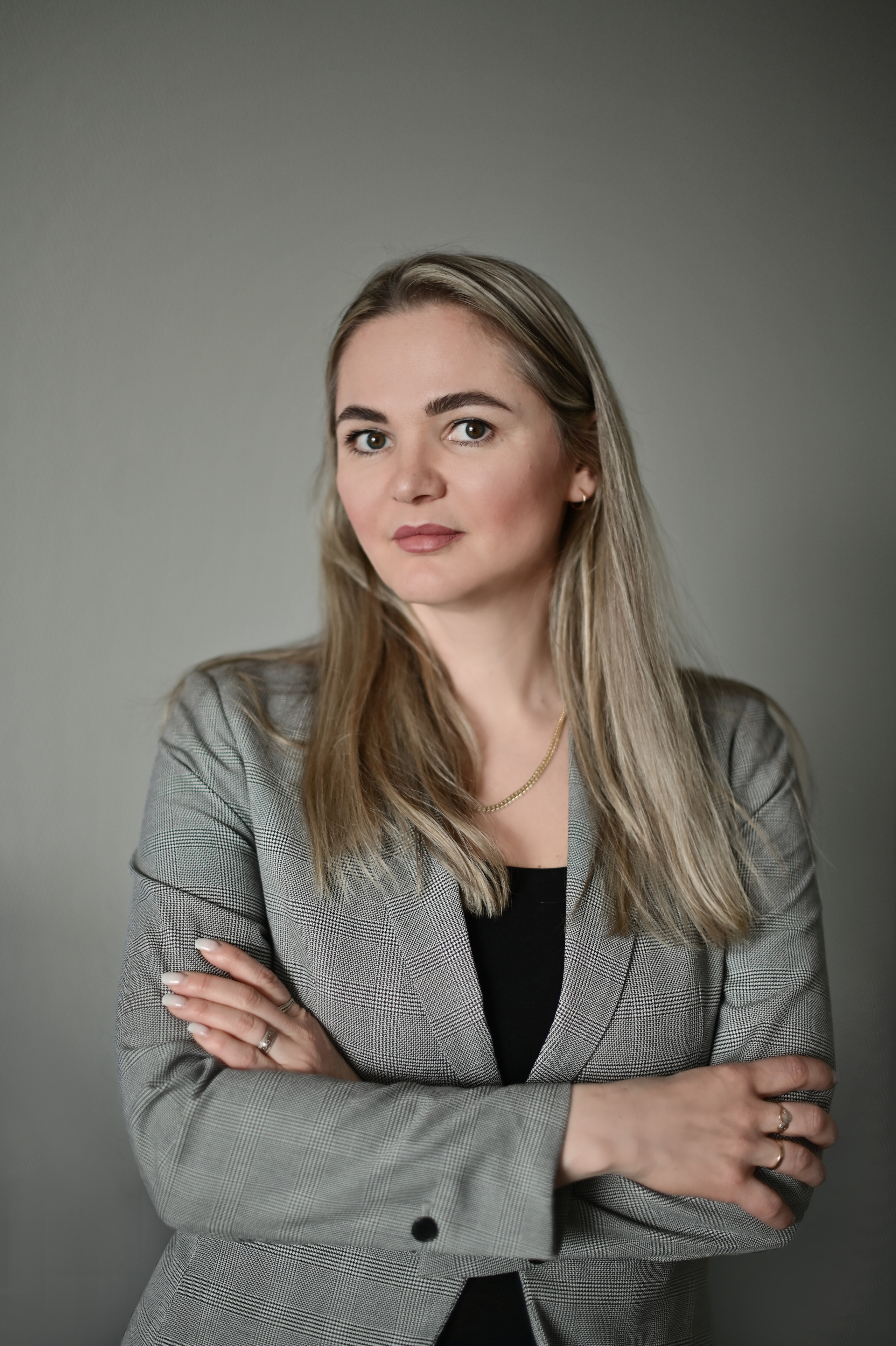 Деловой портрет. Детский и семейный фотограф в финляндии дина пулкка. контент фотограф