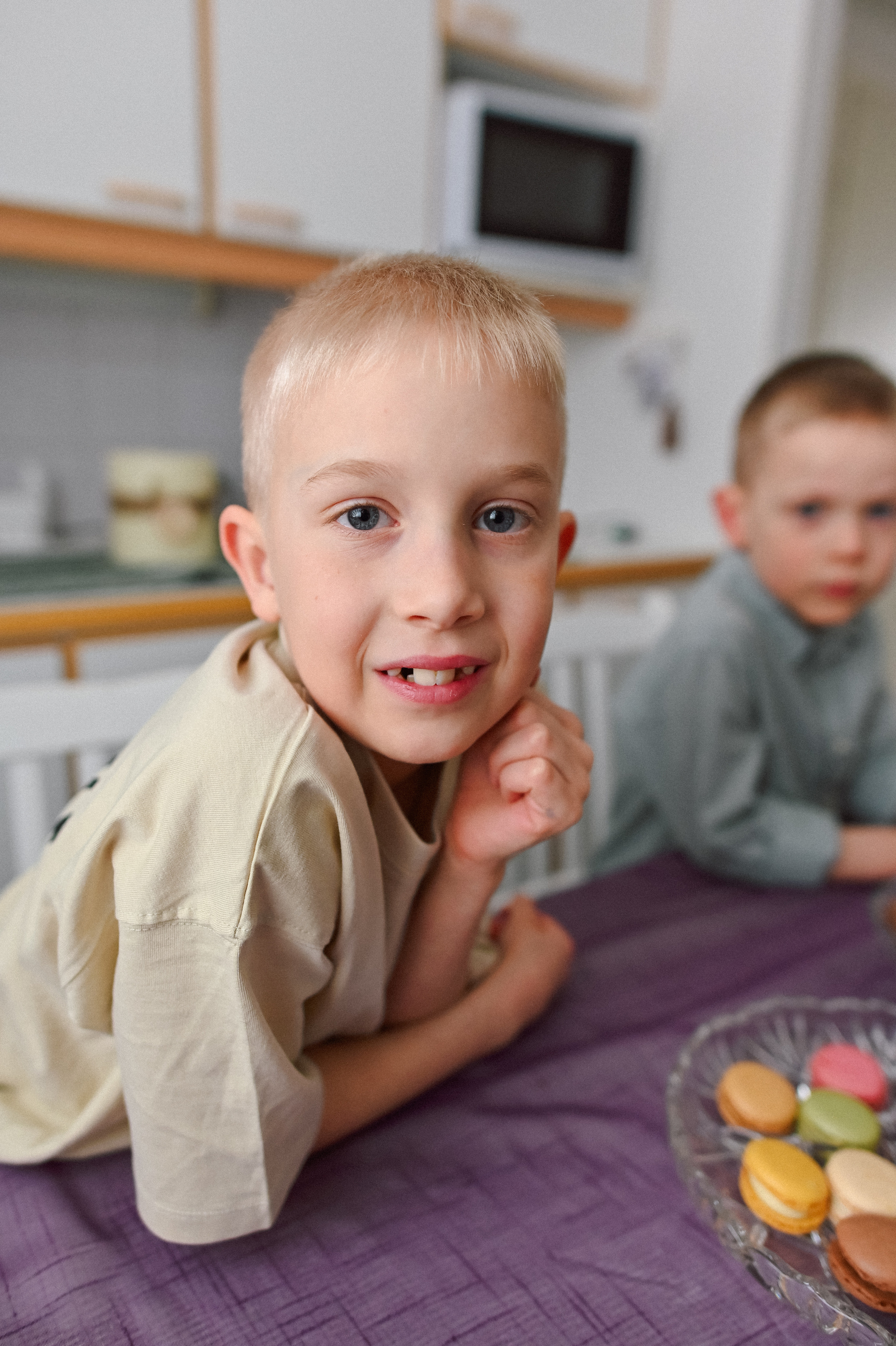 Семейное чаепитие. Детский и семейный фотограф в финляндии дина пулкка. контент фотограф
