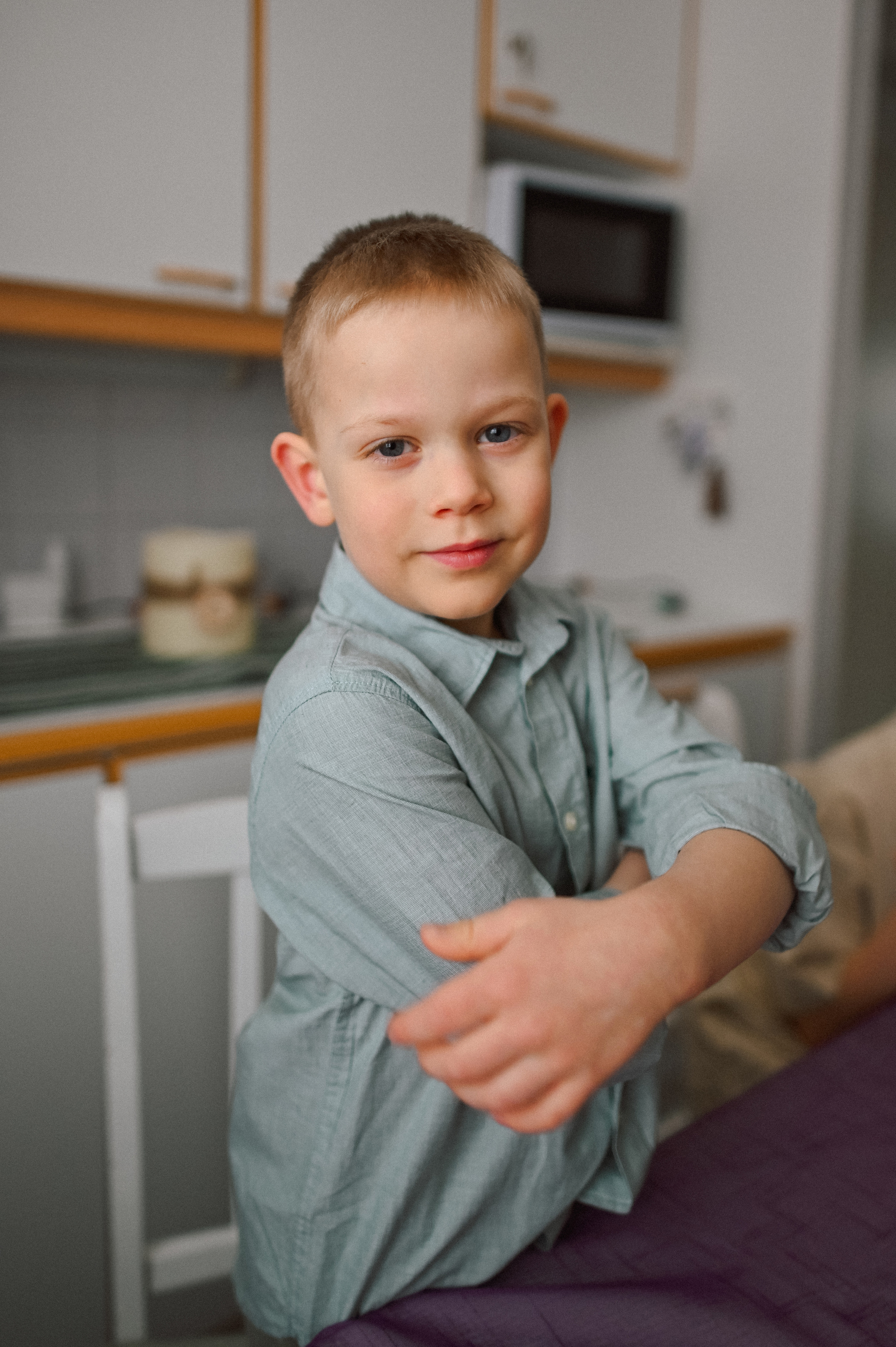 Семейное чаепитие. Детский и семейный фотограф в финляндии дина пулкка. контент фотограф