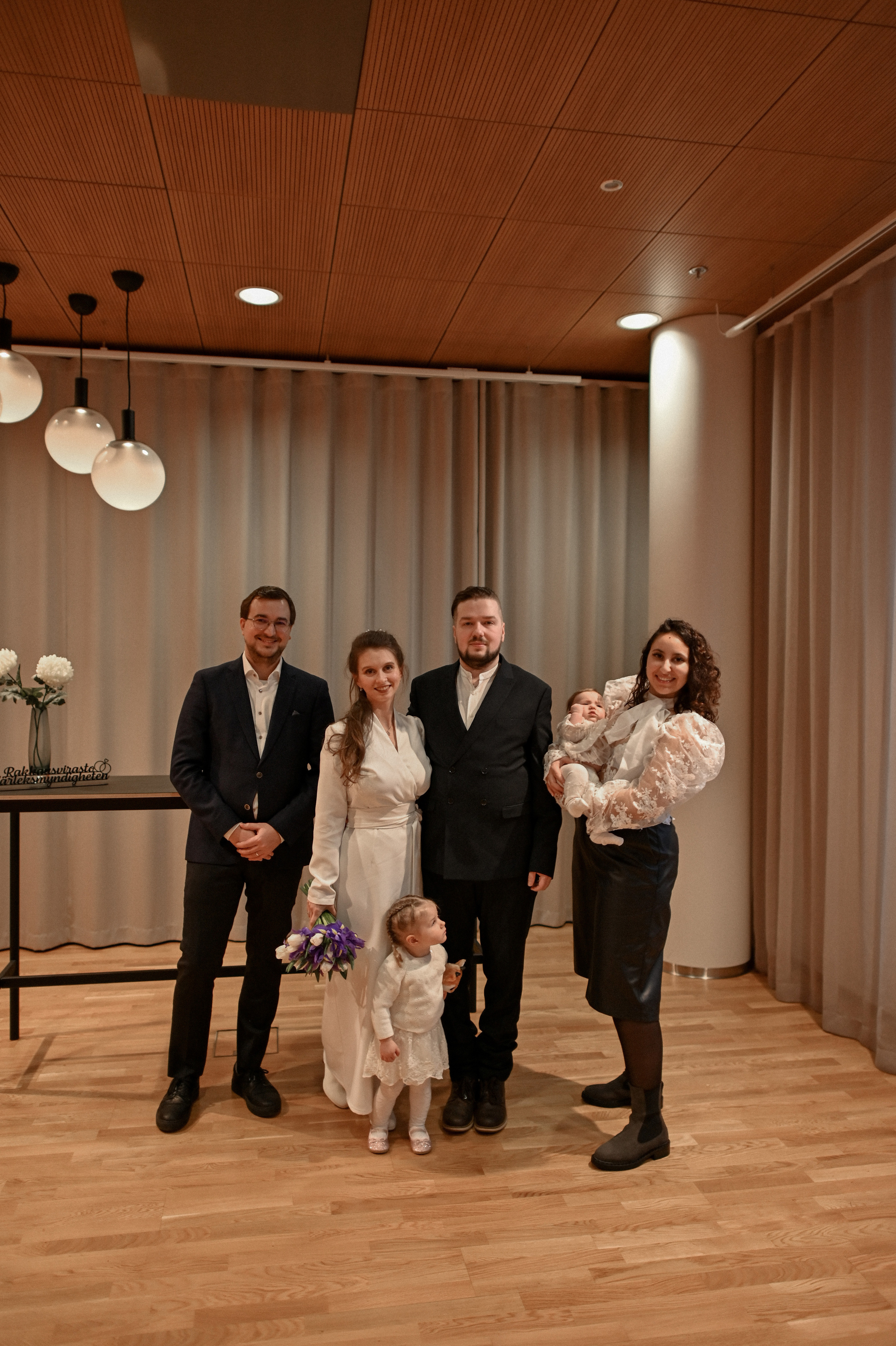 Роспись в Хельсинки. Детский и семейный фотограф в финляндии дина пулкка. контент фотограф