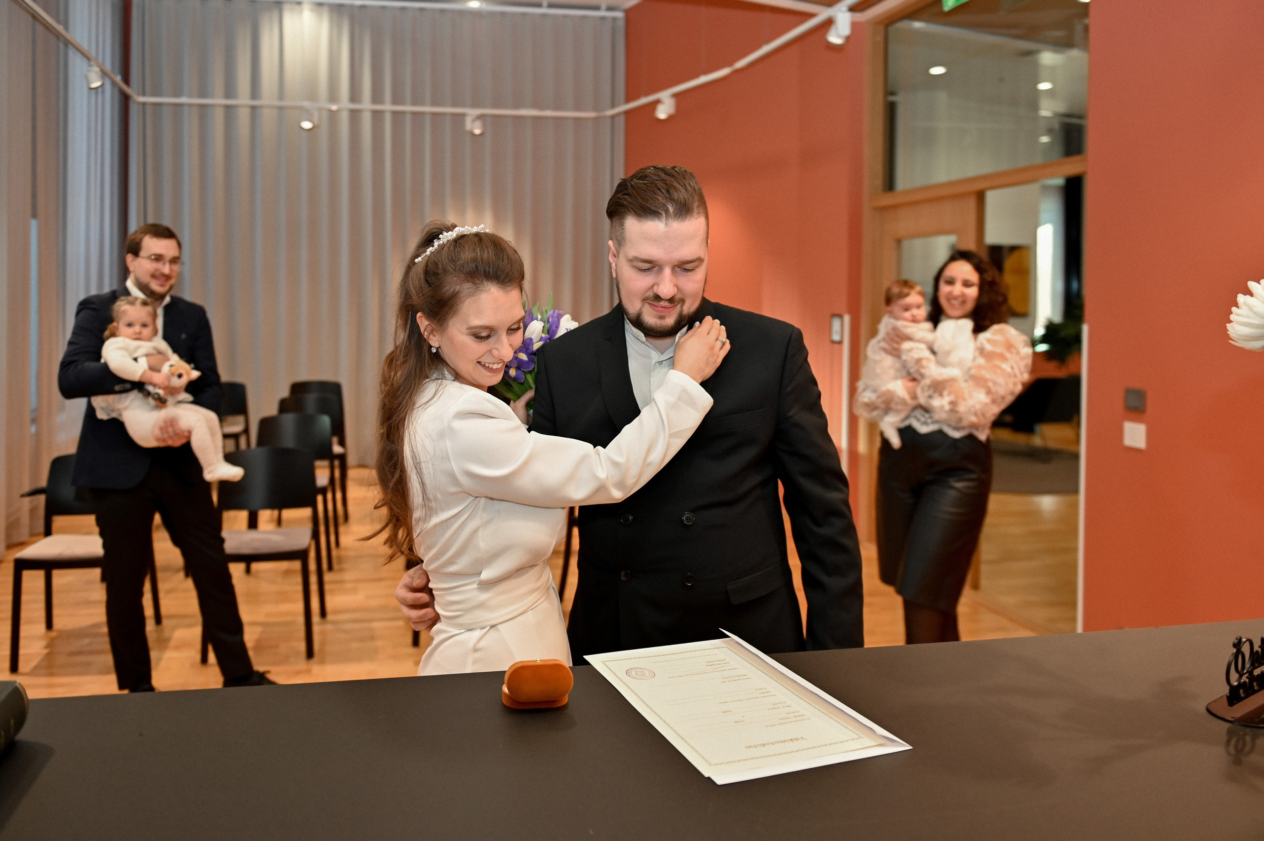 Роспись в Хельсинки. Детский и семейный фотограф в финляндии дина пулкка. контент фотограф