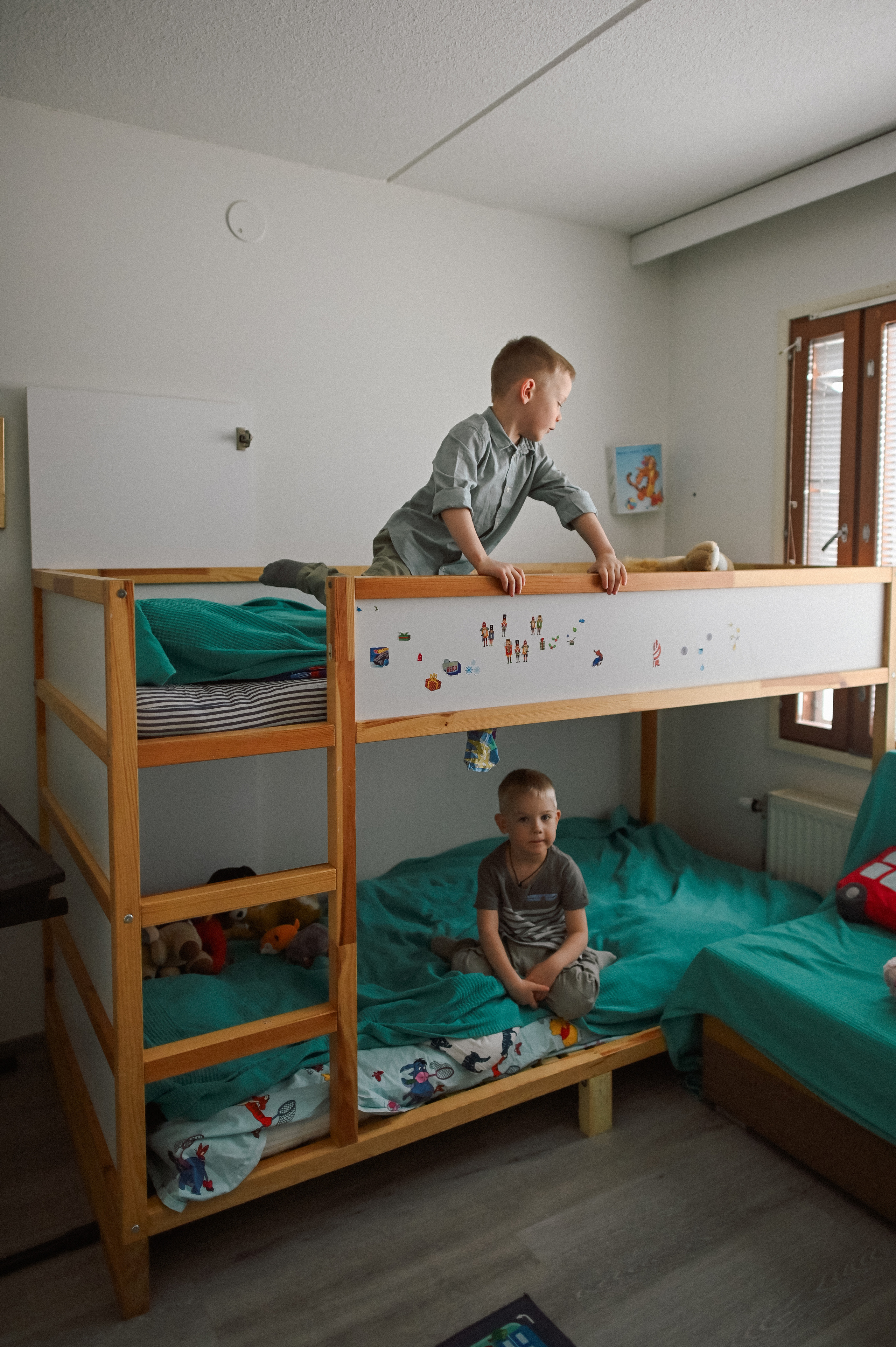 Семейное чаепитие. Детский и семейный фотограф в финляндии дина пулкка. контент фотограф