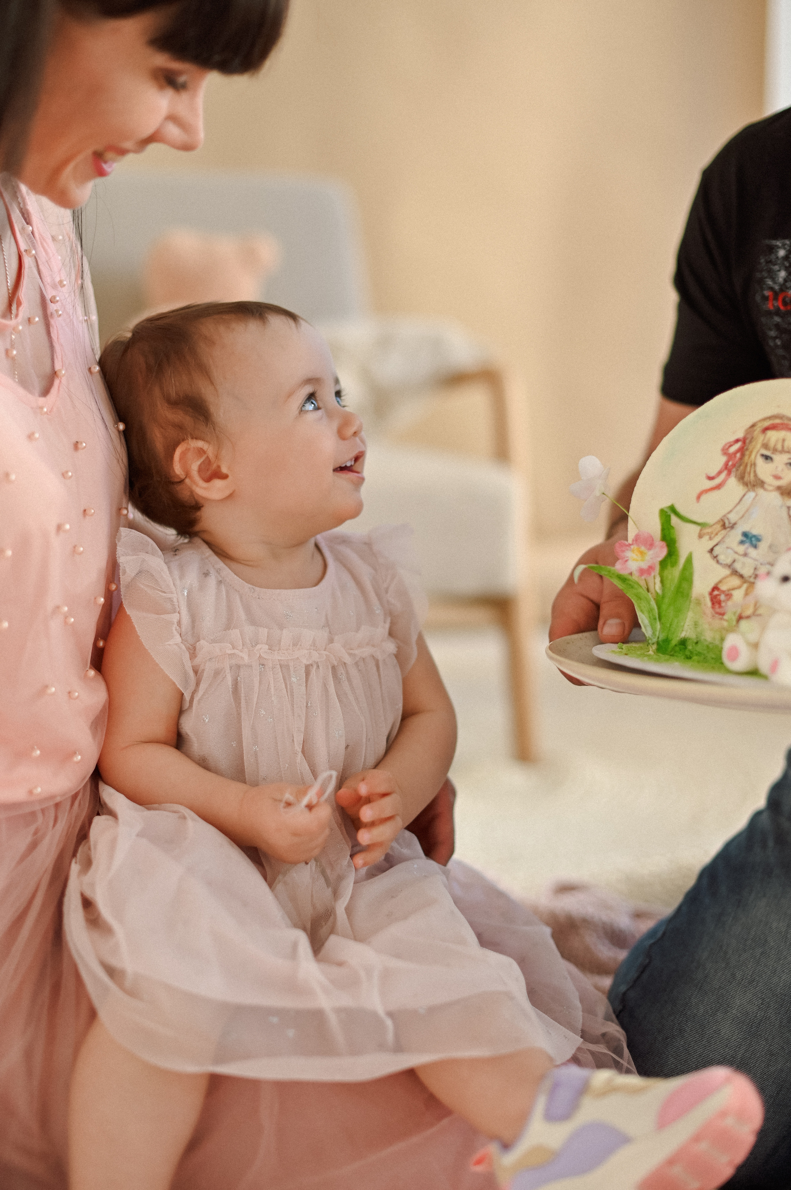 Годик в студии. Детский и семейный фотограф в финляндии дина пулкка. контент фотограф