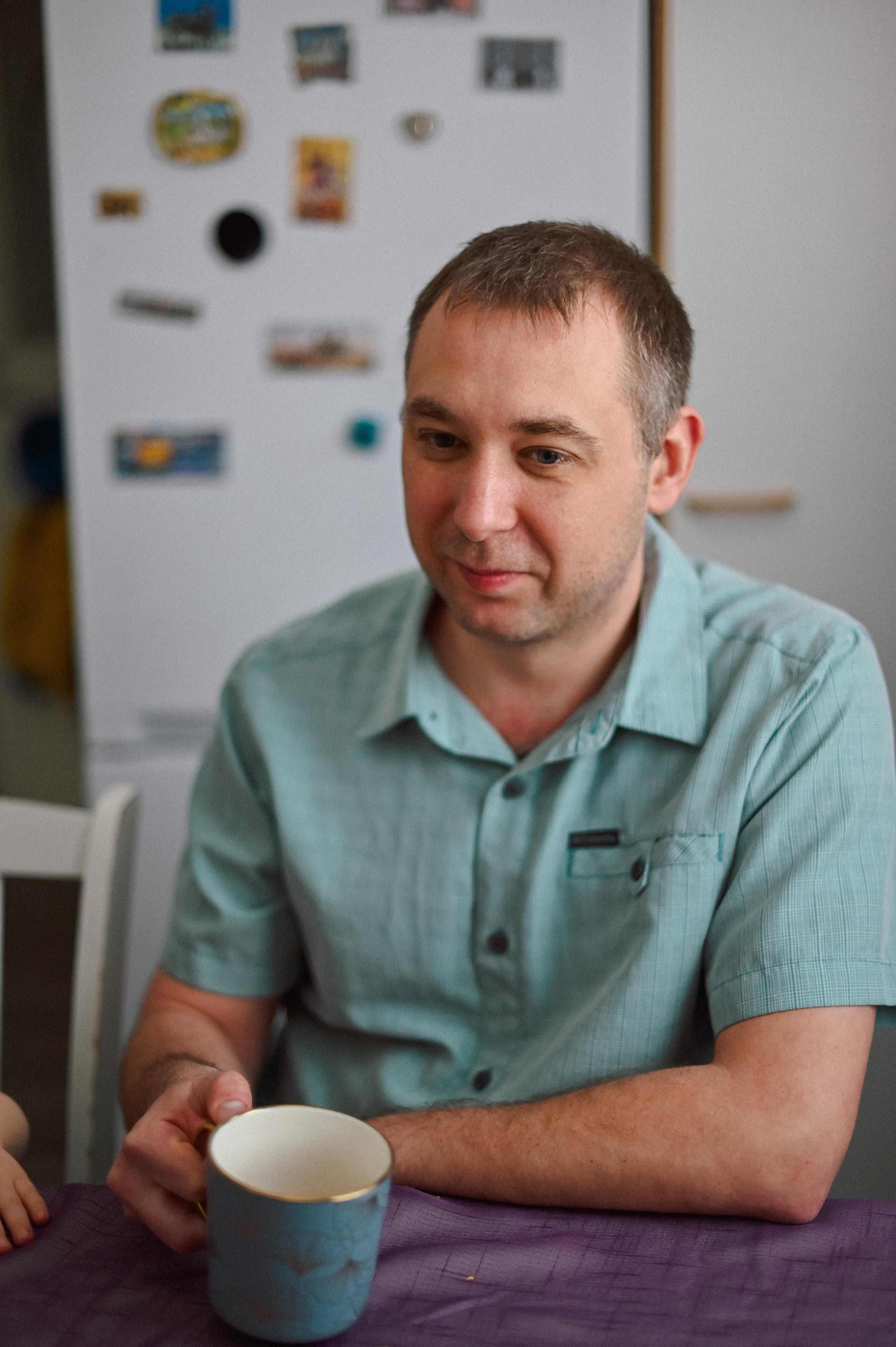 Семейное чаепитие. Детский и семейный фотограф в финляндии дина пулкка. контент фотограф