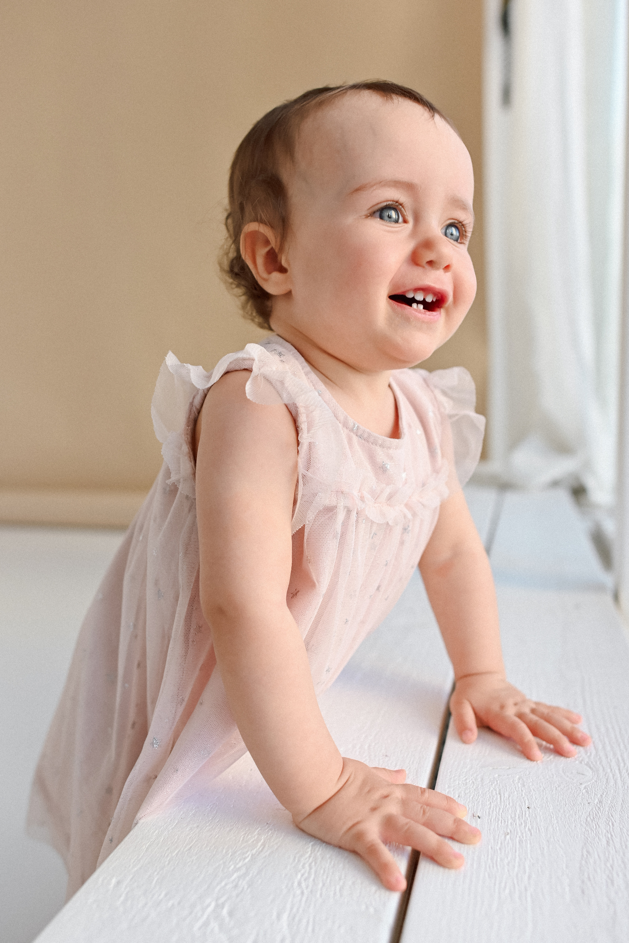 Годик в студии. Детский и семейный фотограф в финляндии дина пулкка. контент фотограф