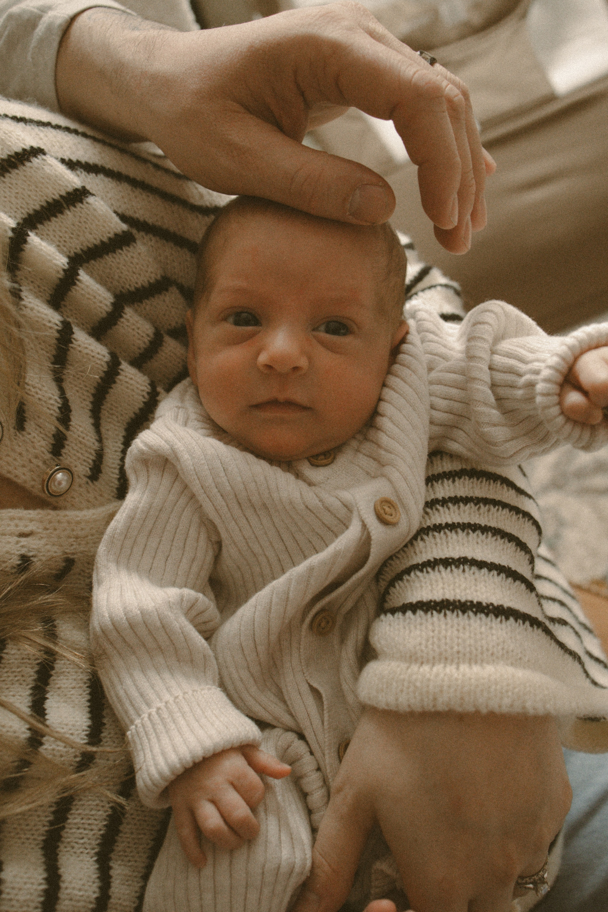 Newborn lifestyle documentary photographer