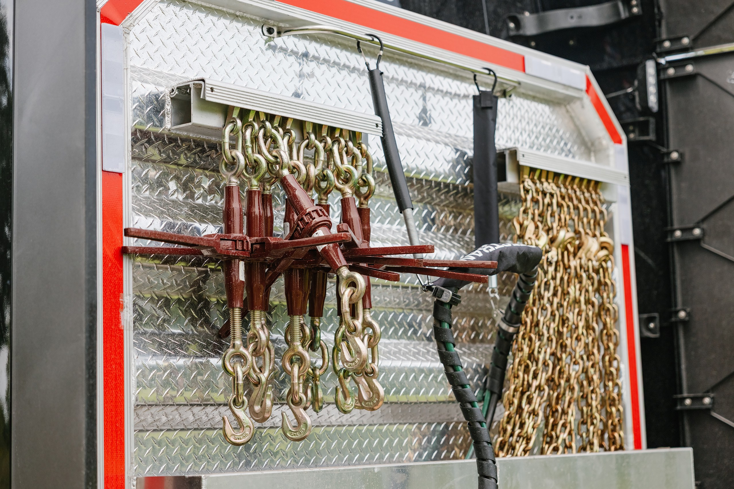 OCMC 09.13.2025. Wedding family event photographer in Chicago Nick Yushevich