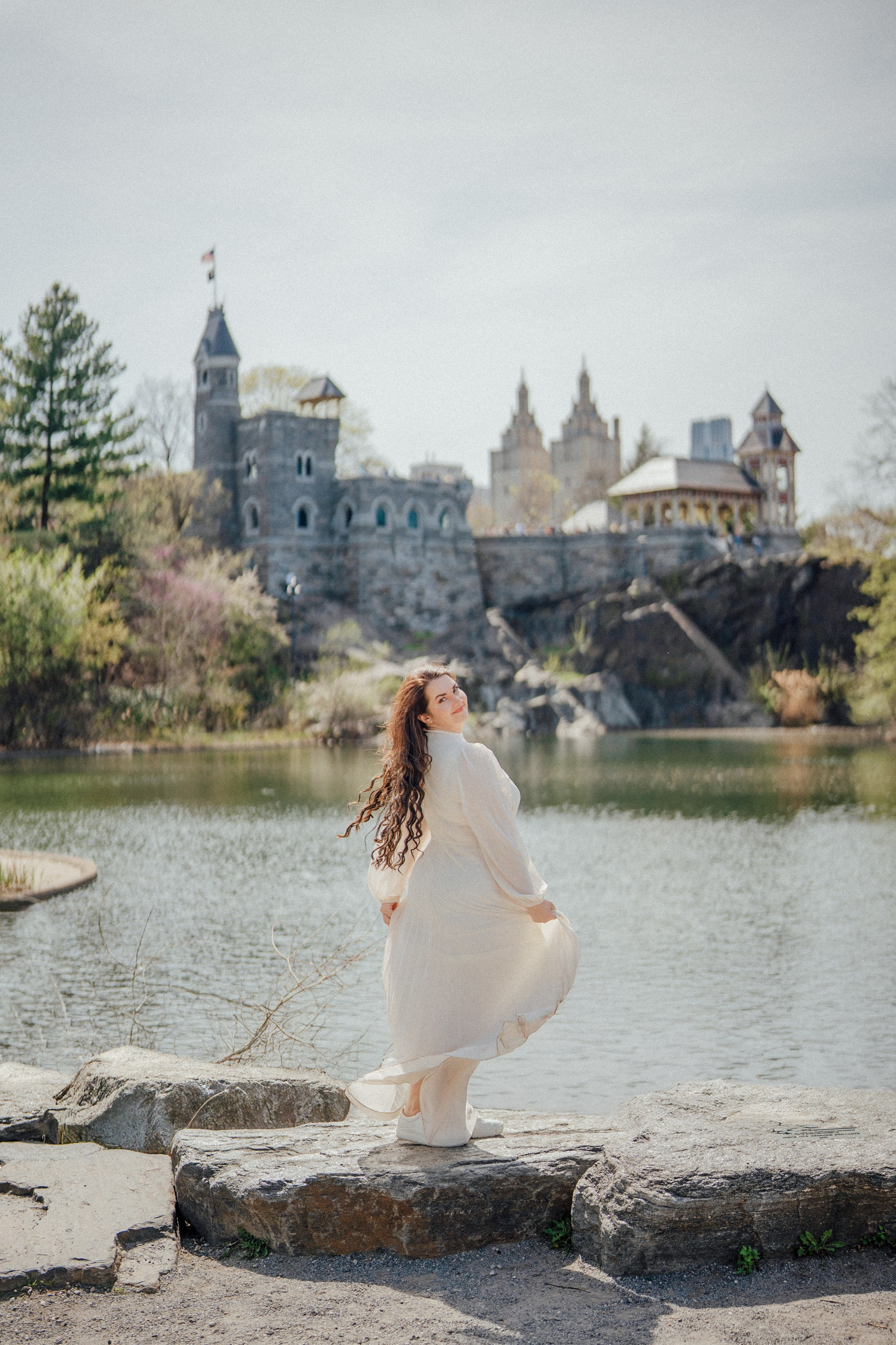 Blossom photoshoot. Portrait and wedding photographer in New York