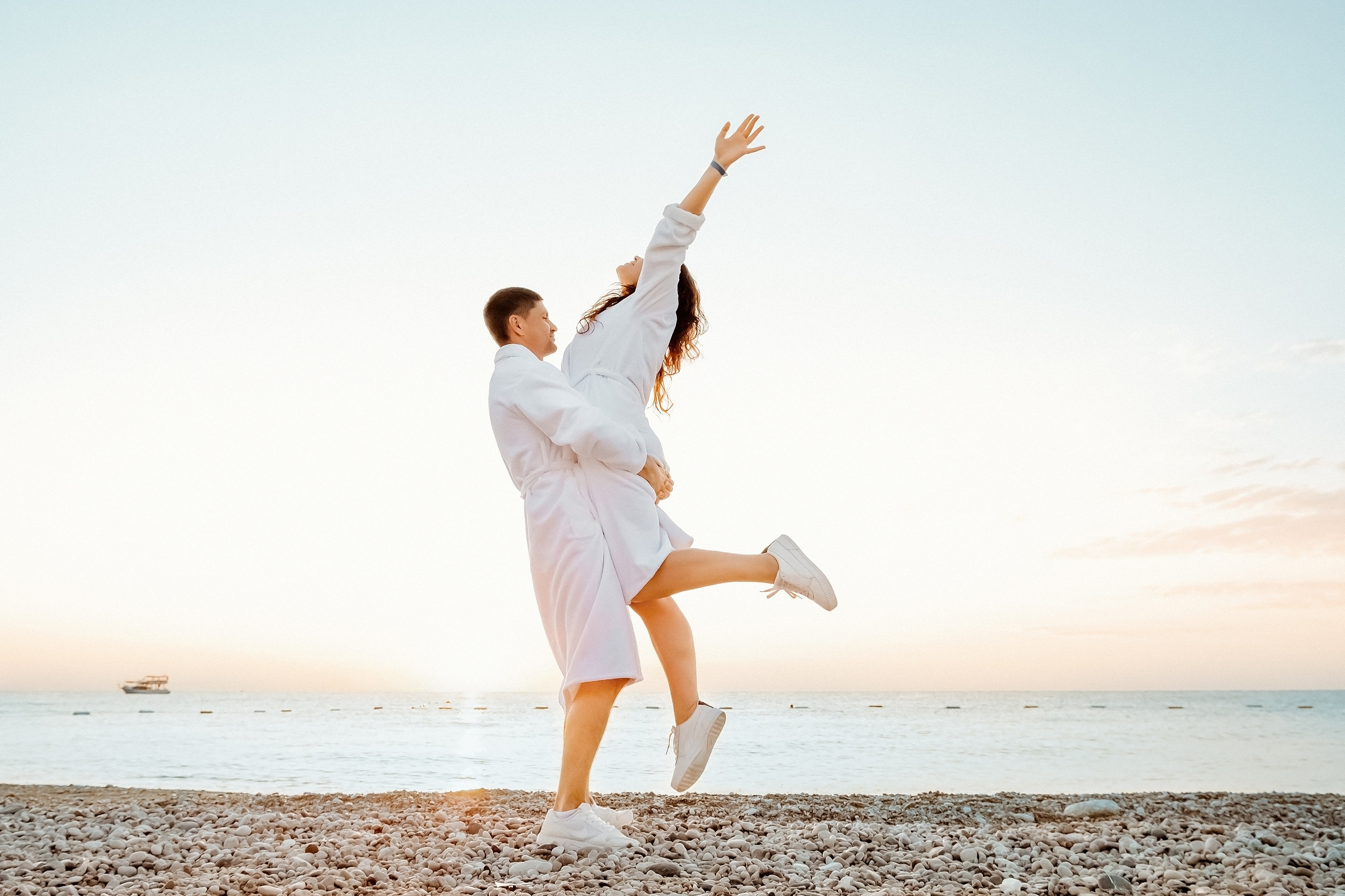 Кохання на світанку. Валерія Сичова. Сімейний та репортажний фотограф в Португаліі