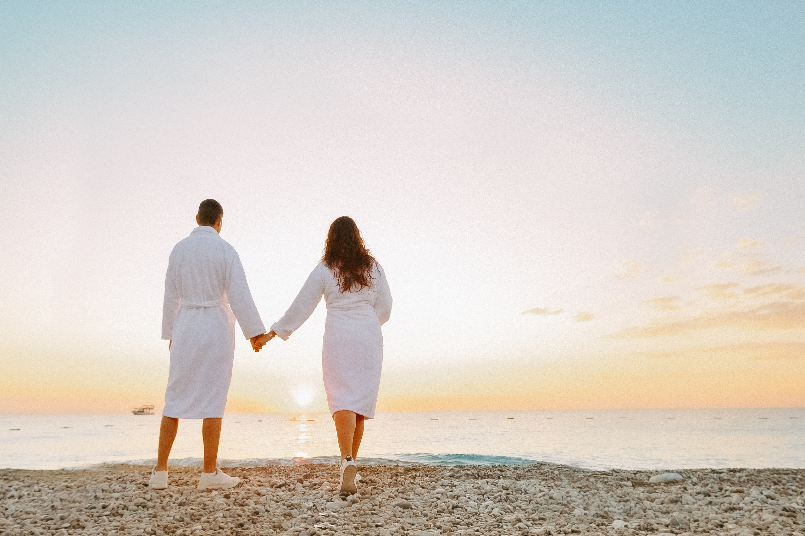 Кохання на світанку. Валерія Сичова. Сімейний та репортажний фотограф в Португаліі