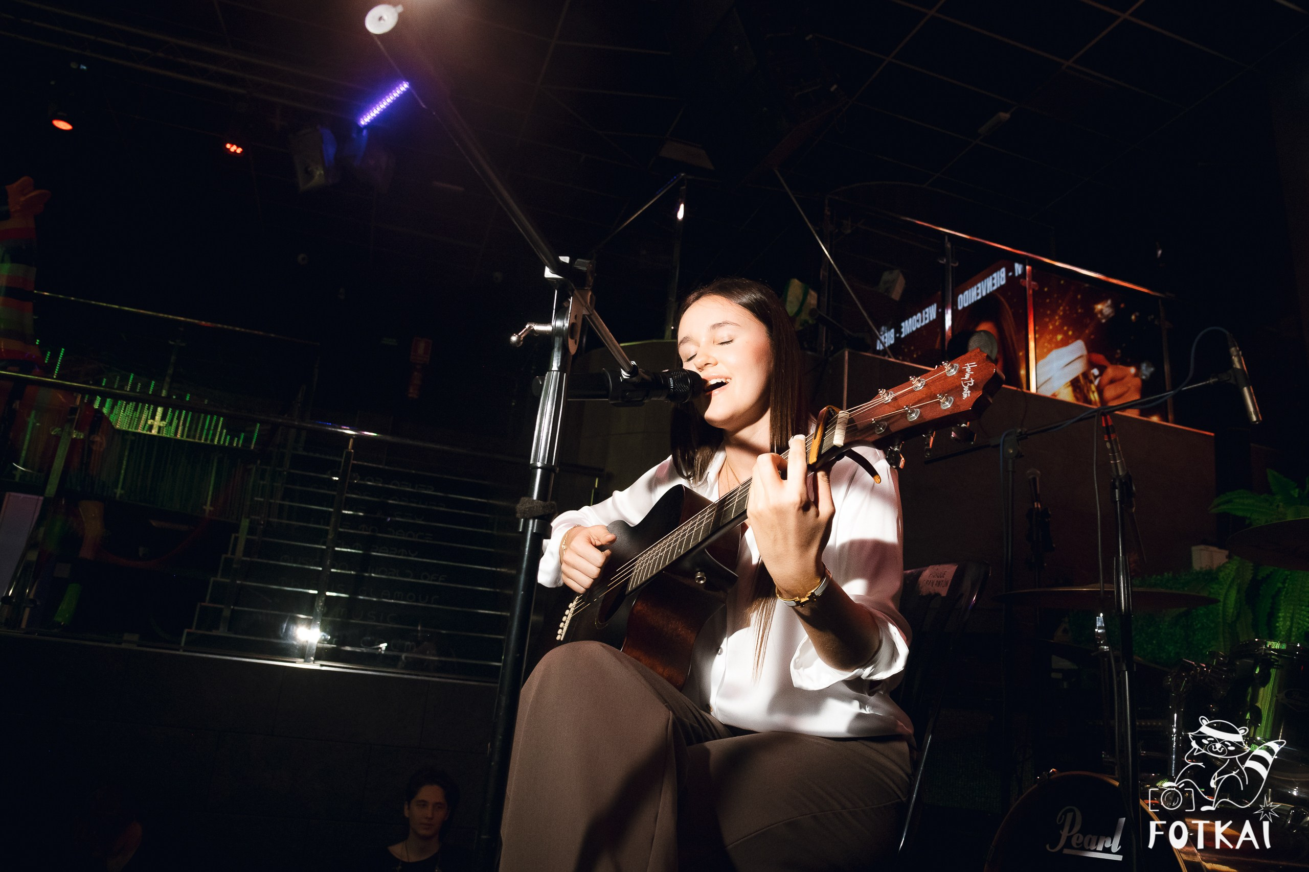 Oktoberfest Torrevieja 2025 в Avalon — Stones of the Coast, живая музыка и рок-атмосфера | Фоторепортаж FOTKAI