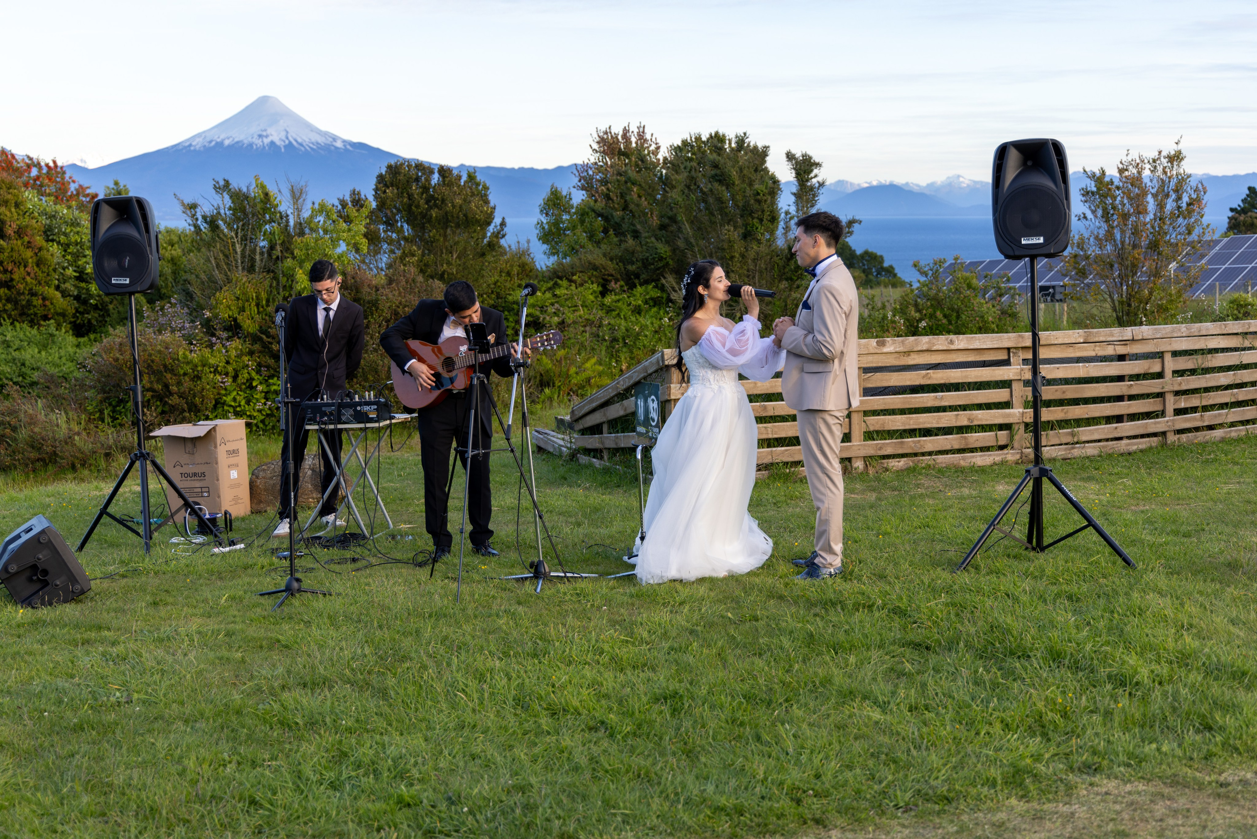 Carol & Ivo. Dinka & Emilio - El arte de preservar lo que no se repite