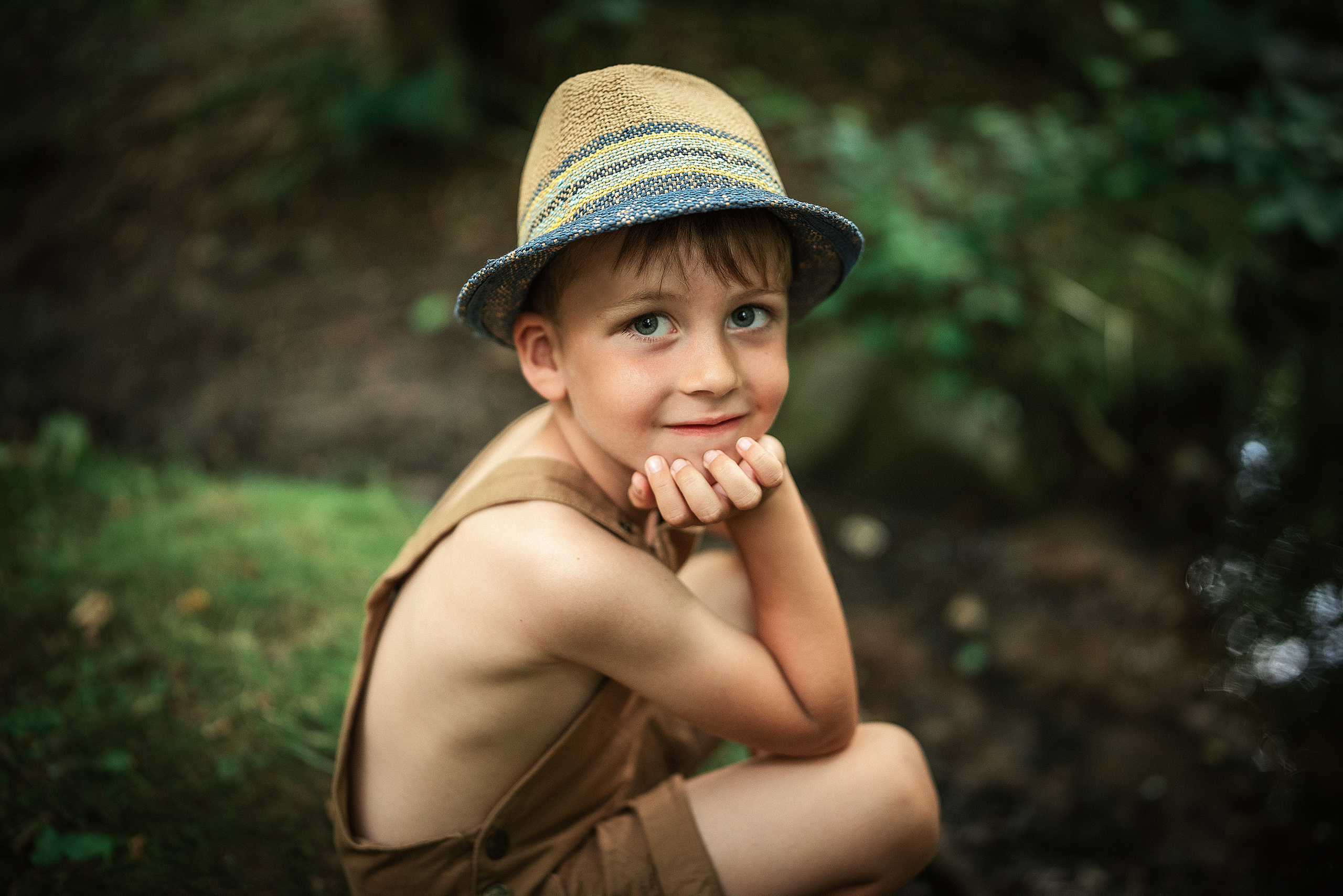 Family / Kids. Portrait and Family photographer based in Larkhall Scotland