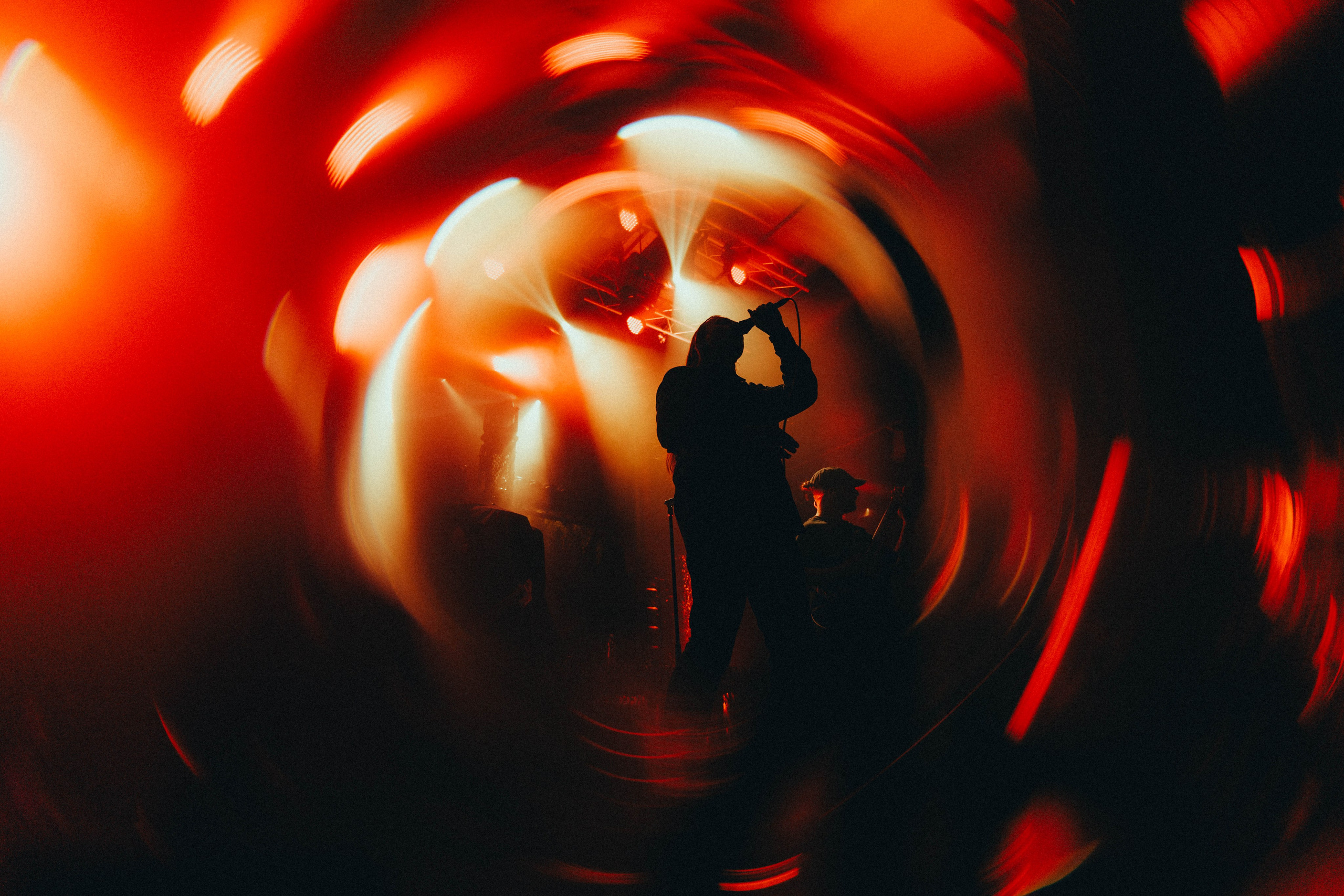 Currents. Concert and portrait photographer in Prague