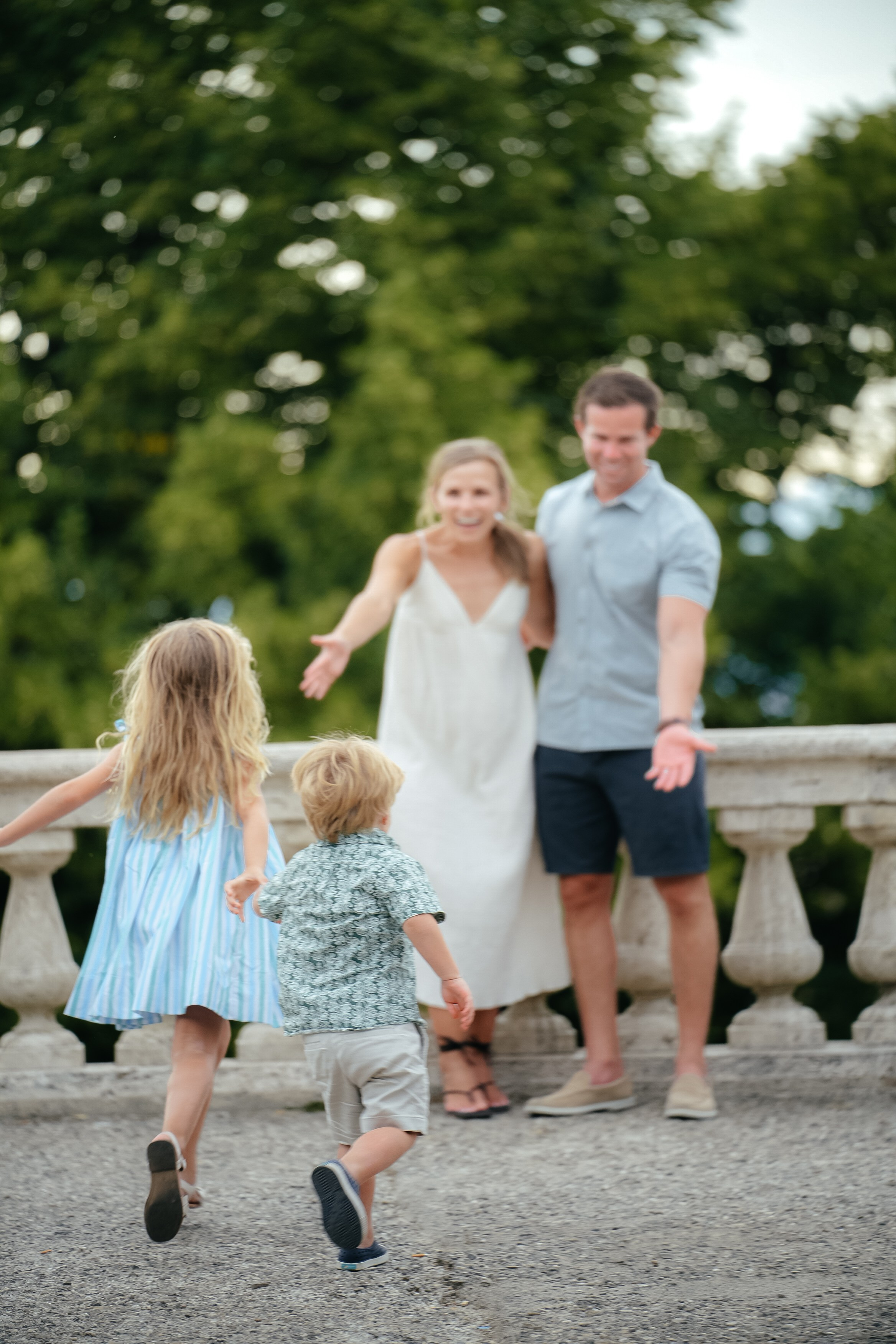 Nicole & Family. Wedding Photographer in Italy