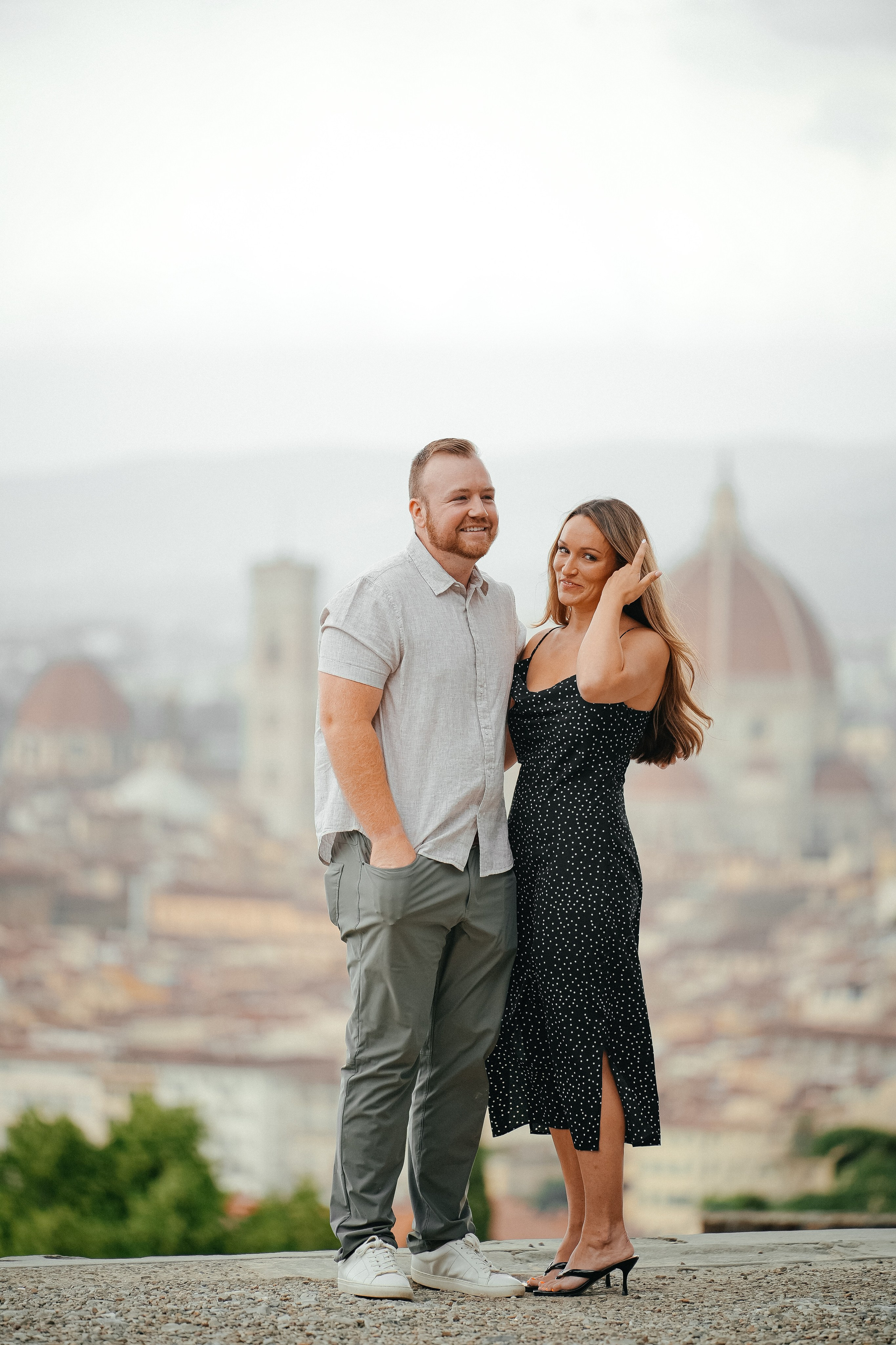 Secret Proposal with Amazing View. Wedding Photographer in Italy