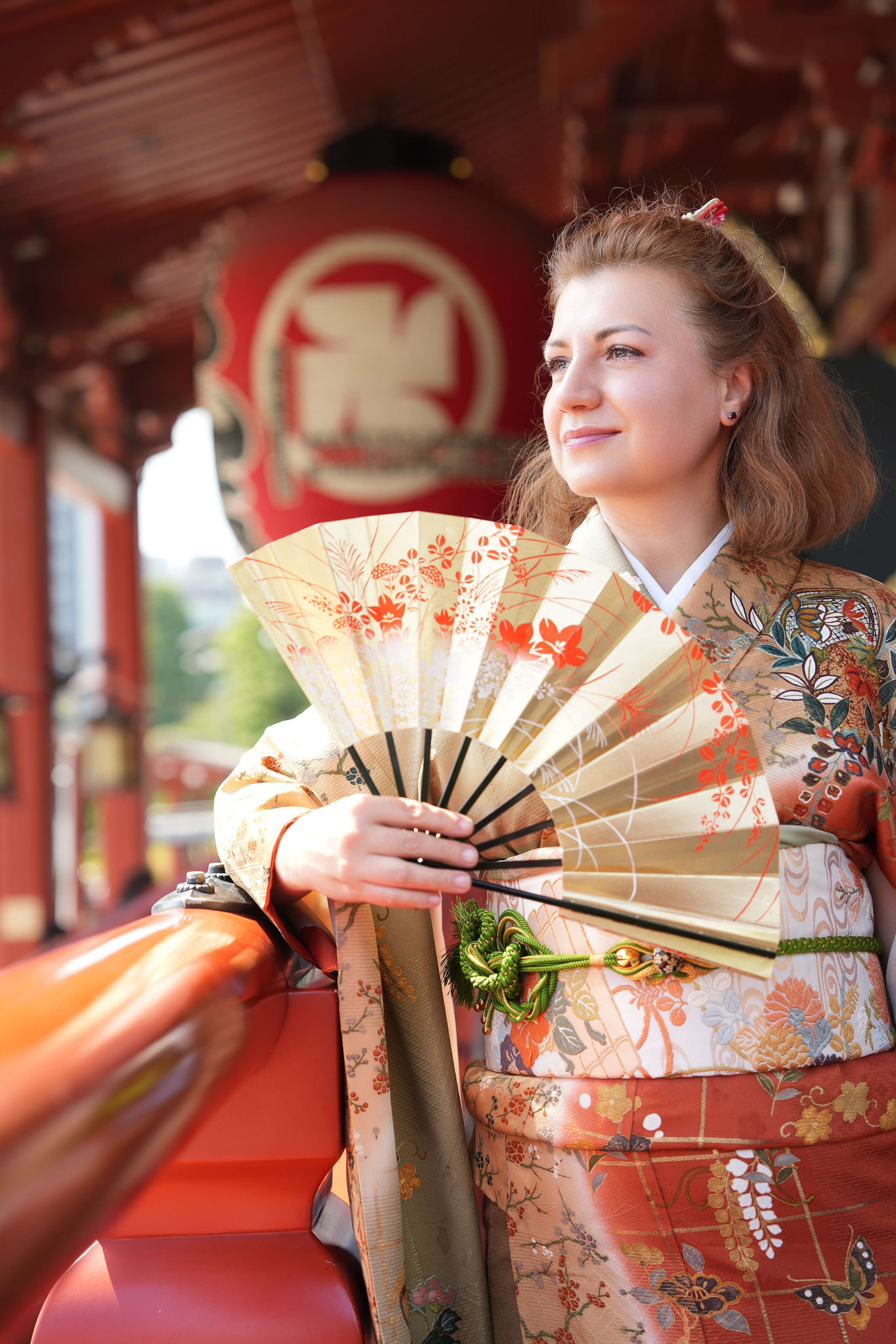 Фотосессия в кимоно у храма Сэнсодзи в Токио. Фотограф в Токио Япония